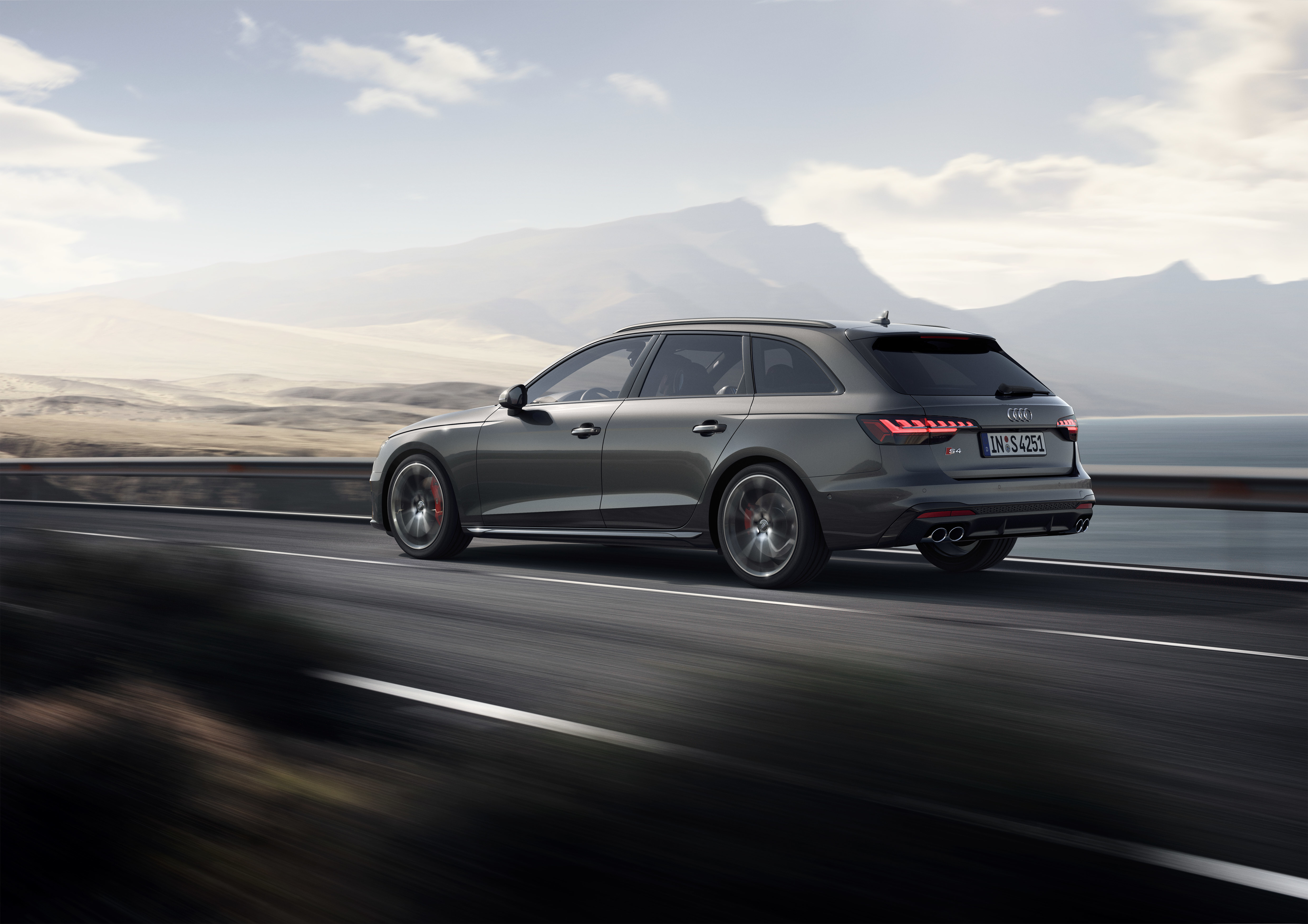Download mobile wallpaper Audi, Car, Vehicles, Silver Car, Audi S4 Avant for free.
