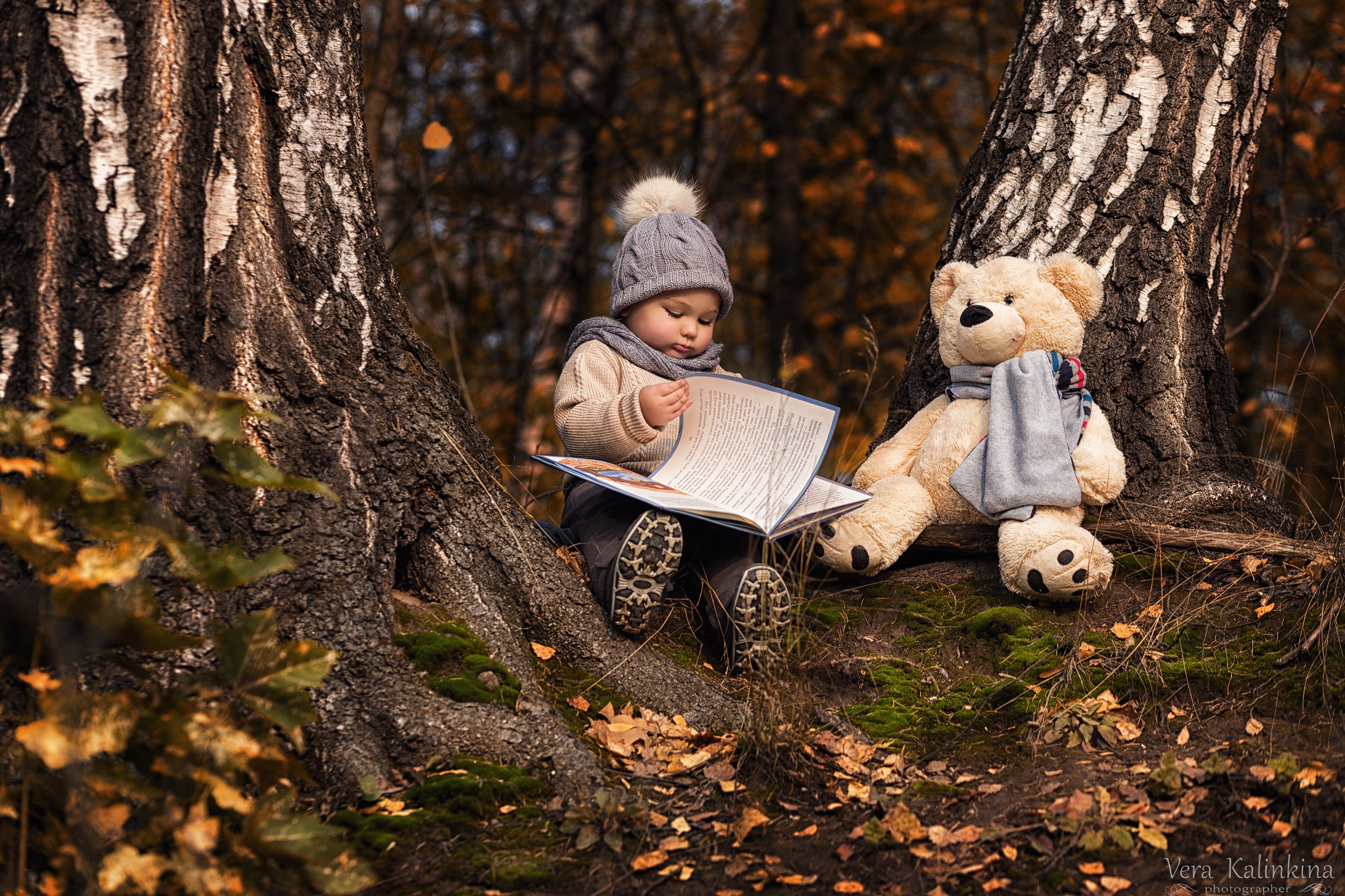 Free download wallpaper Teddy Bear, Book, Child, Photography, Stuffed Animal on your PC desktop