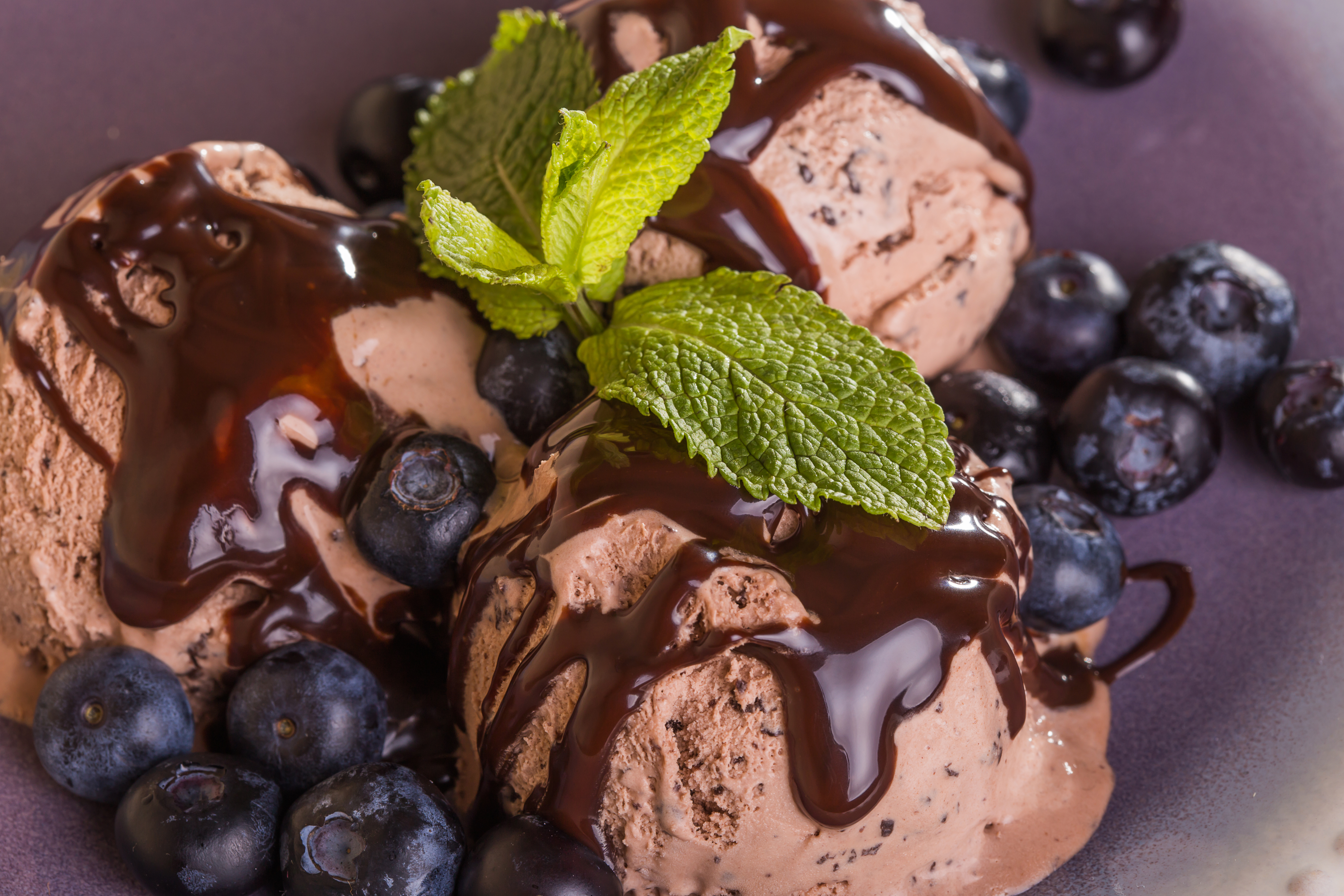 Free download wallpaper Food, Chocolate, Blueberry, Ice Cream on your PC desktop