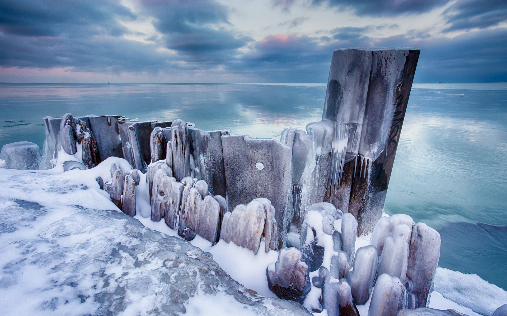 Baixe gratuitamente a imagem Inverno, Mar, Neve, Horizonte, Oceano, Terra/natureza, Frozen Uma Aventura Congelante na área de trabalho do seu PC