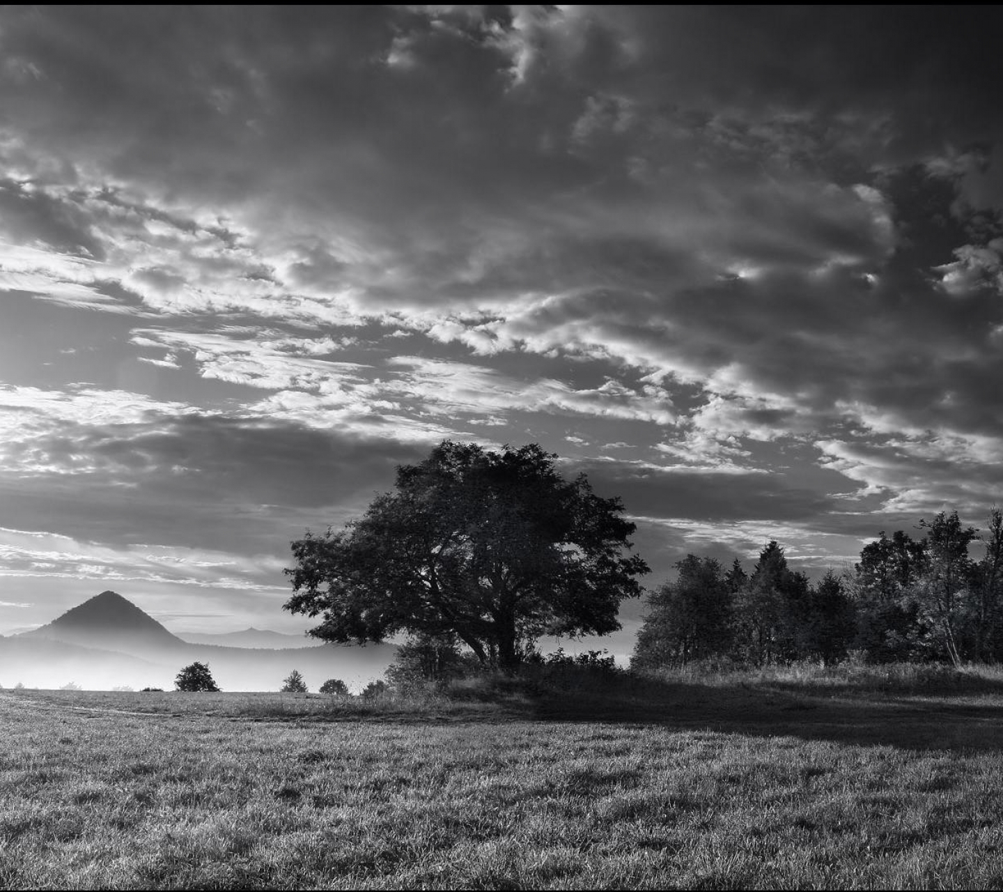 Laden Sie das Landschaft, Schwarz Weiß, Fotografie-Bild kostenlos auf Ihren PC-Desktop herunter