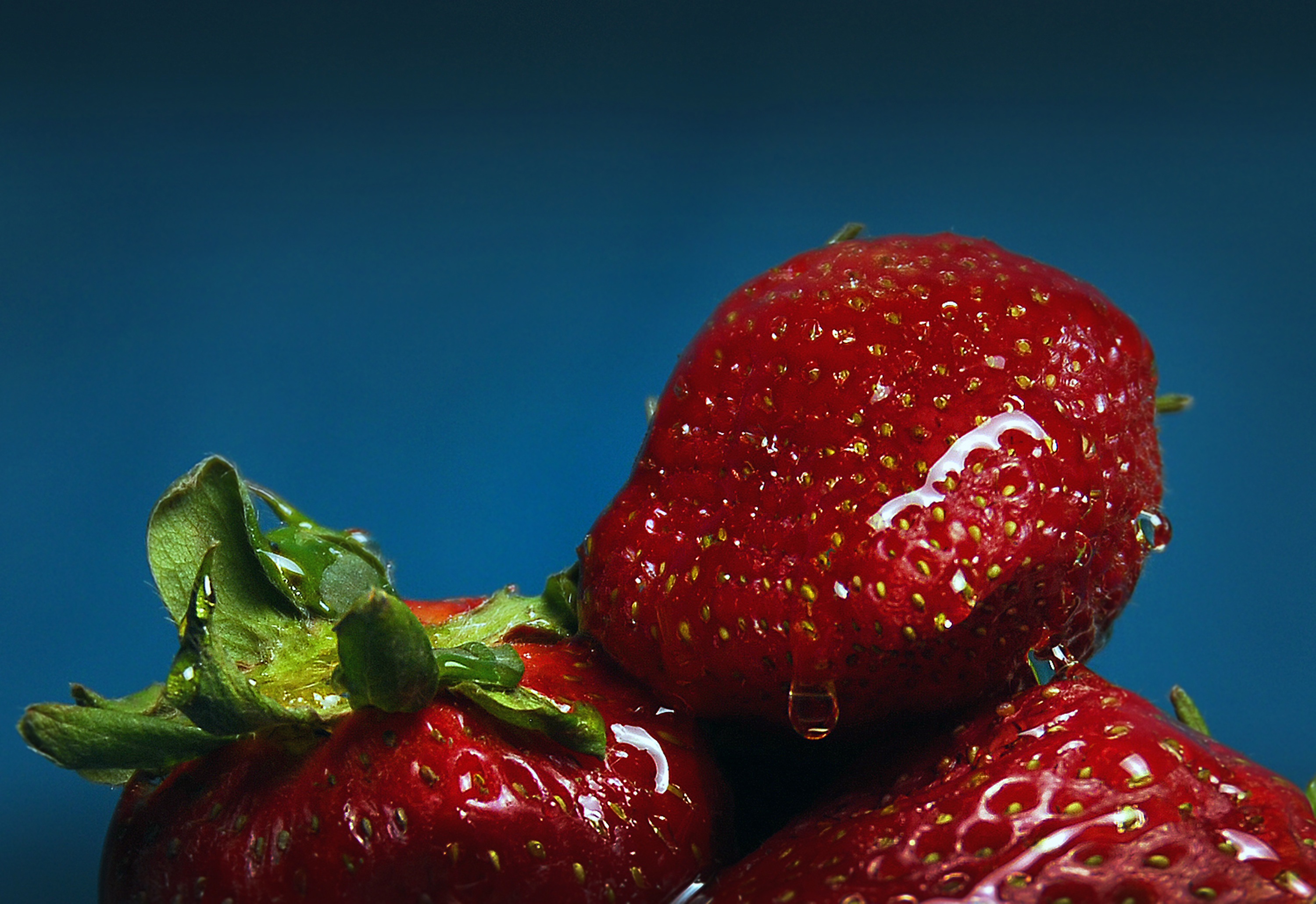Download mobile wallpaper Macro, Berries, Ripe, Juicy, Strawberry for free.