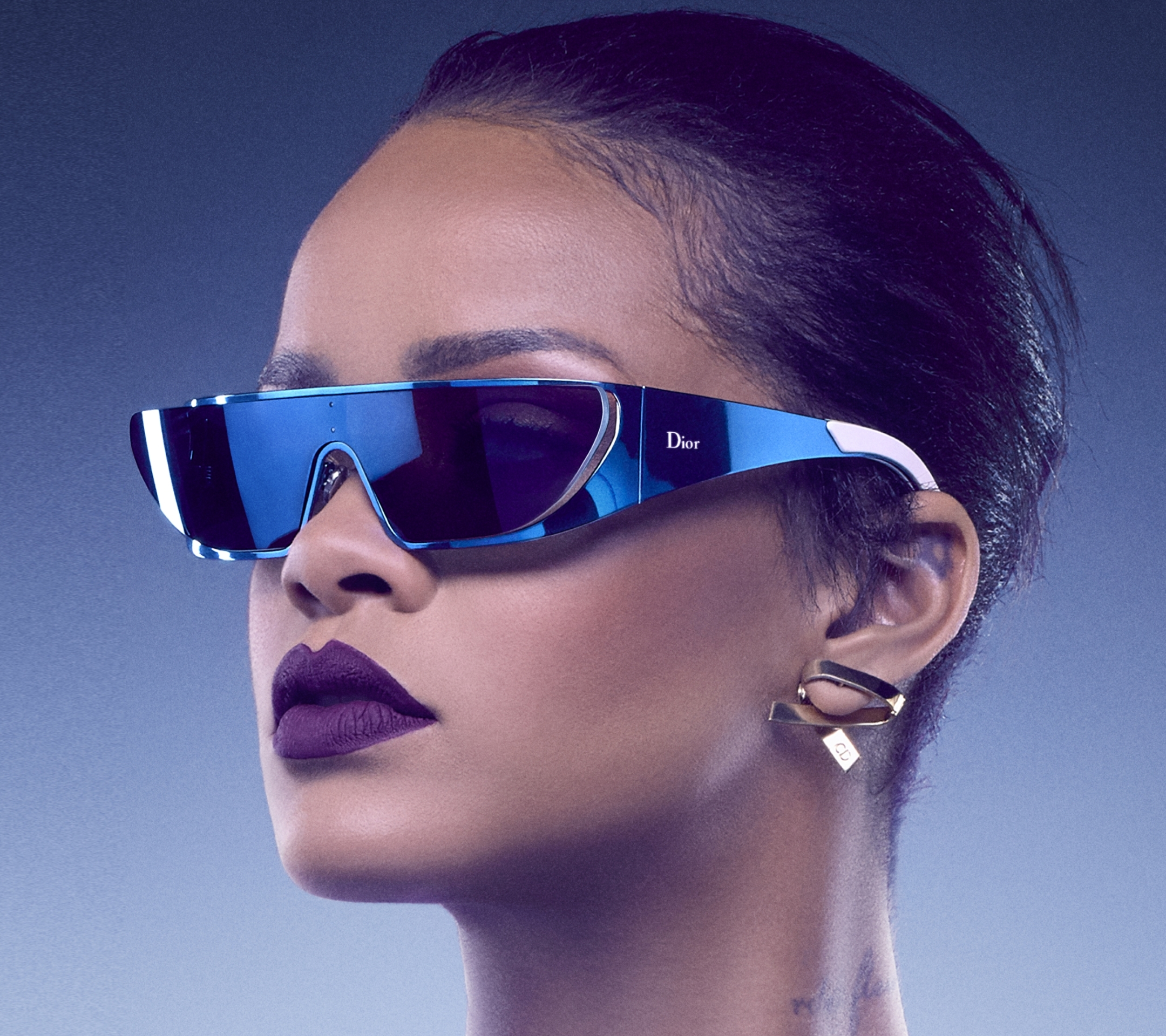 Laden Sie das Musik, Rihanna, Sänger, Gesicht, Sonnenbrille, Lippenstift-Bild kostenlos auf Ihren PC-Desktop herunter