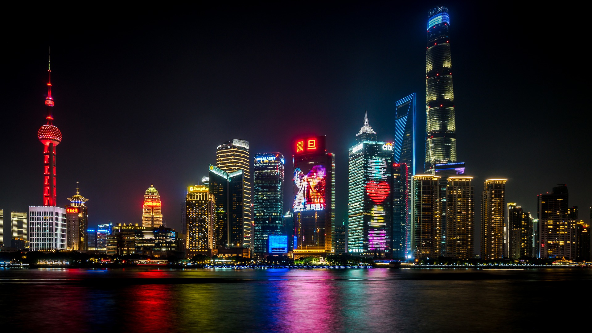 Laden Sie das Städte, Wolkenkratzer, Gebäude, Licht, Farben, China, Nacht, Menschengemacht, Großstadt, Schanghai-Bild kostenlos auf Ihren PC-Desktop herunter