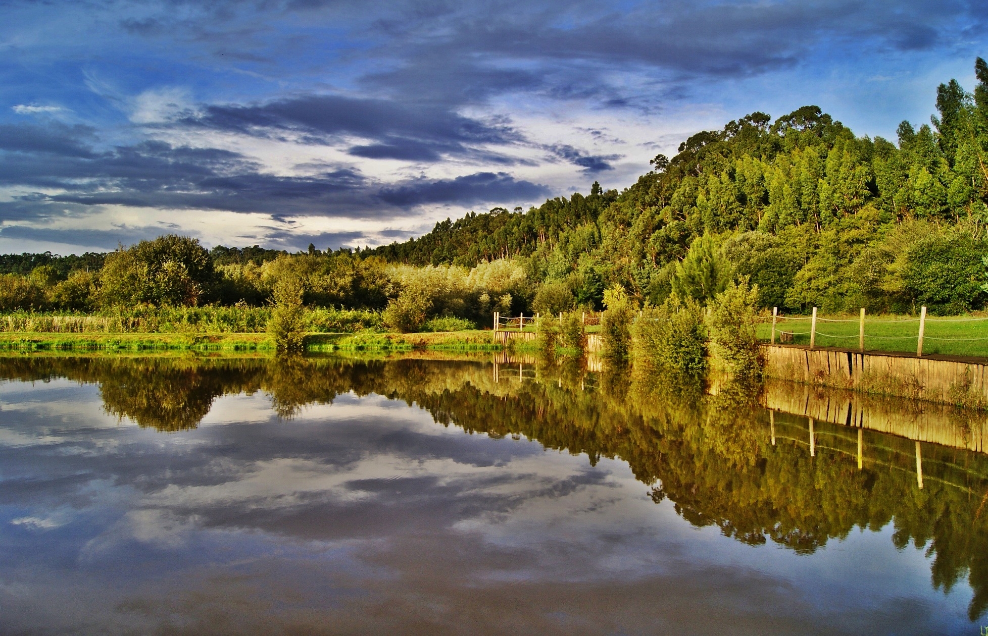 Baixe gratuitamente a imagem Paisagem, Terra/natureza, Reflecção na área de trabalho do seu PC