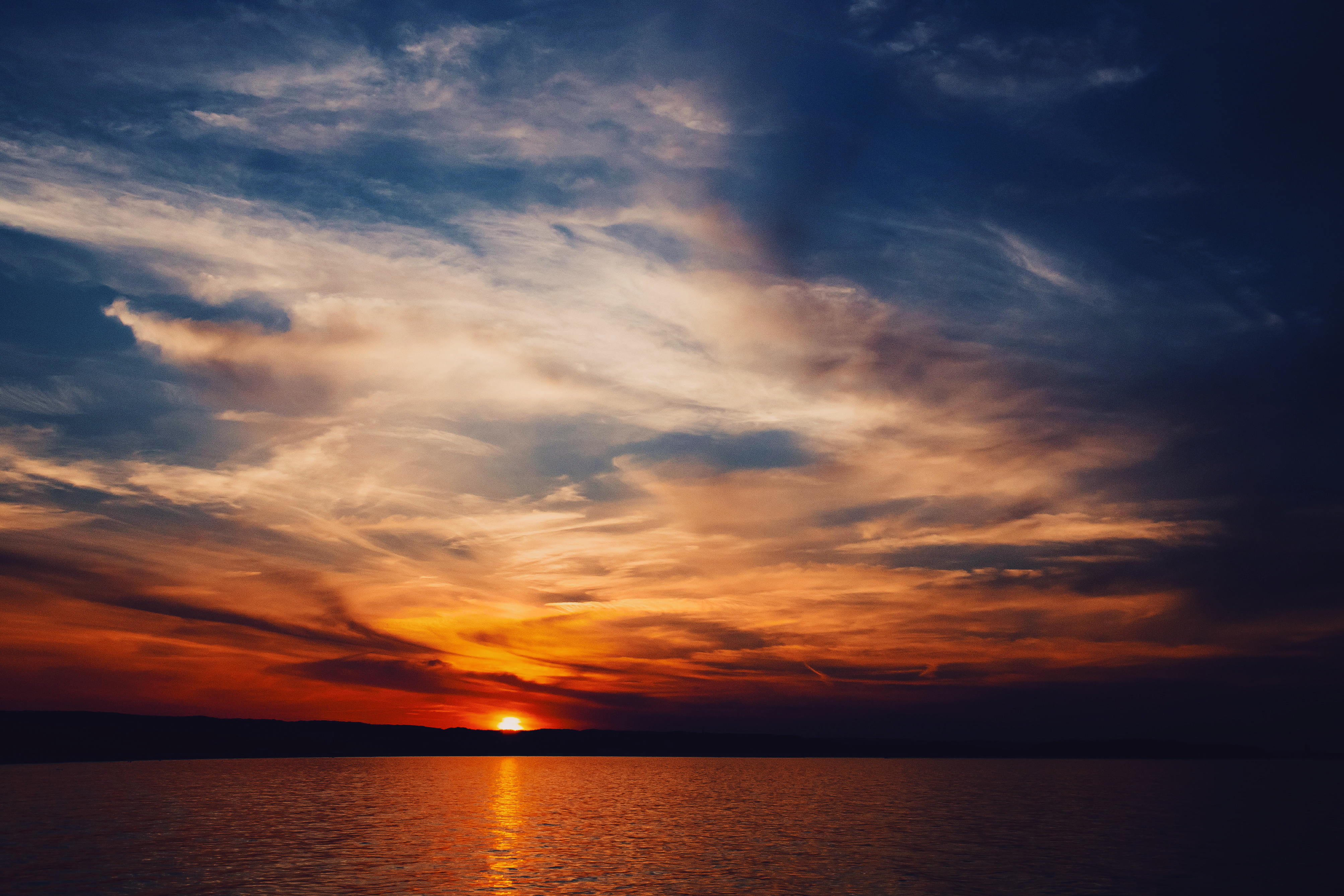 Descarga gratuita de fondo de pantalla para móvil de Naturaleza, Cielo, Nube, Atardecer, Tierra/naturaleza.