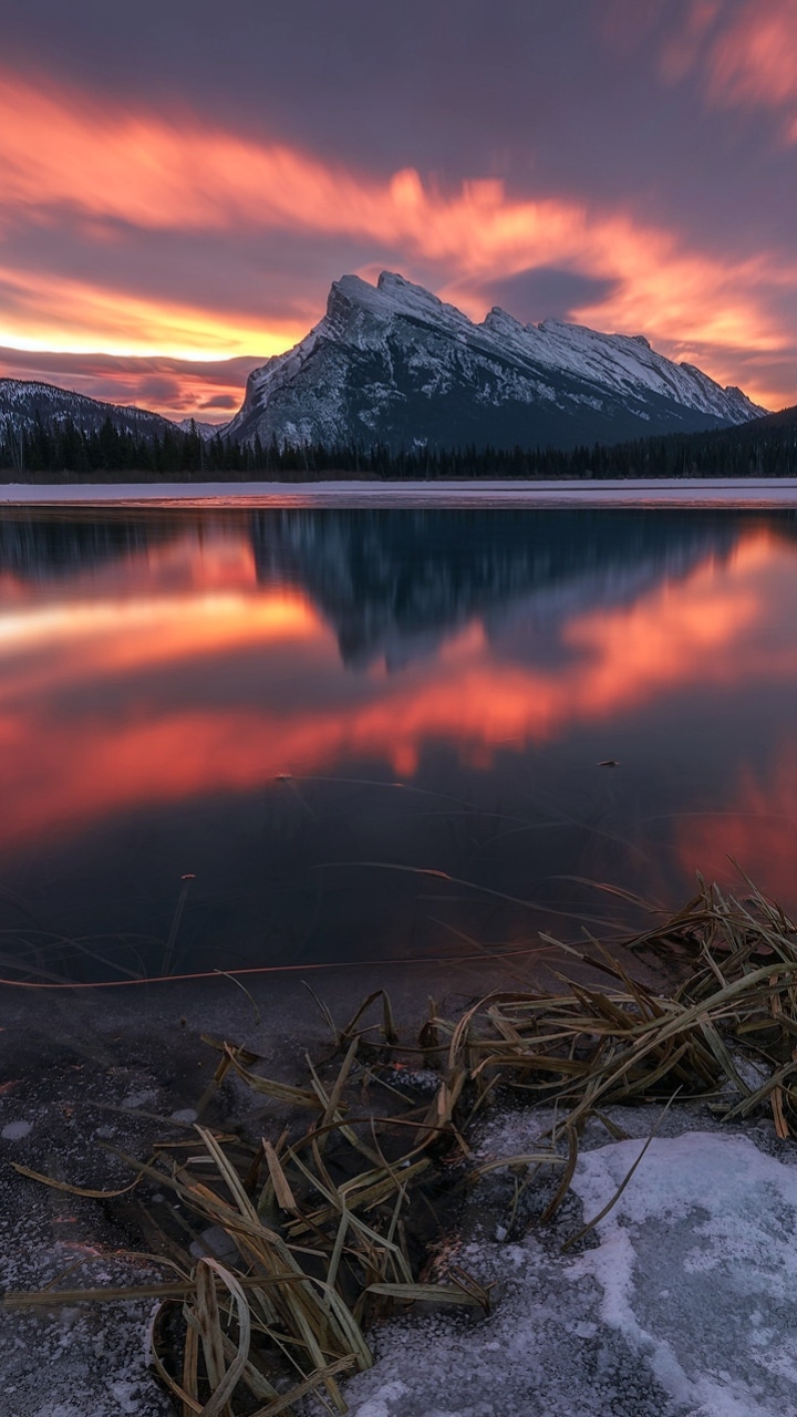 Download mobile wallpaper Nature, Sunset, Lakes, Mountain, Lake, Reflection, Earth for free.