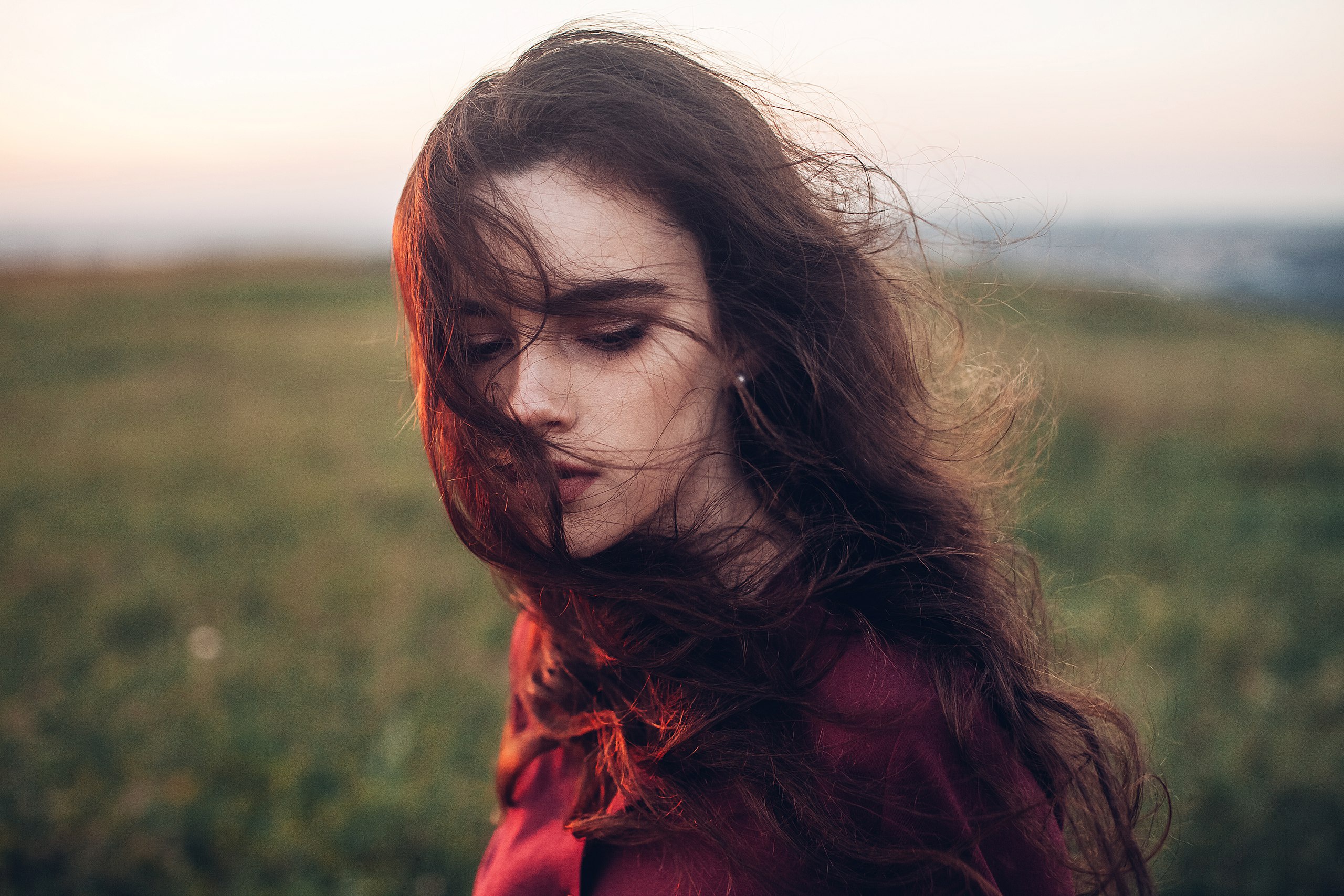 Téléchargez gratuitement l'image Humeur, Brune, Femmes, Top Model, Profondeur De Champ sur le bureau de votre PC