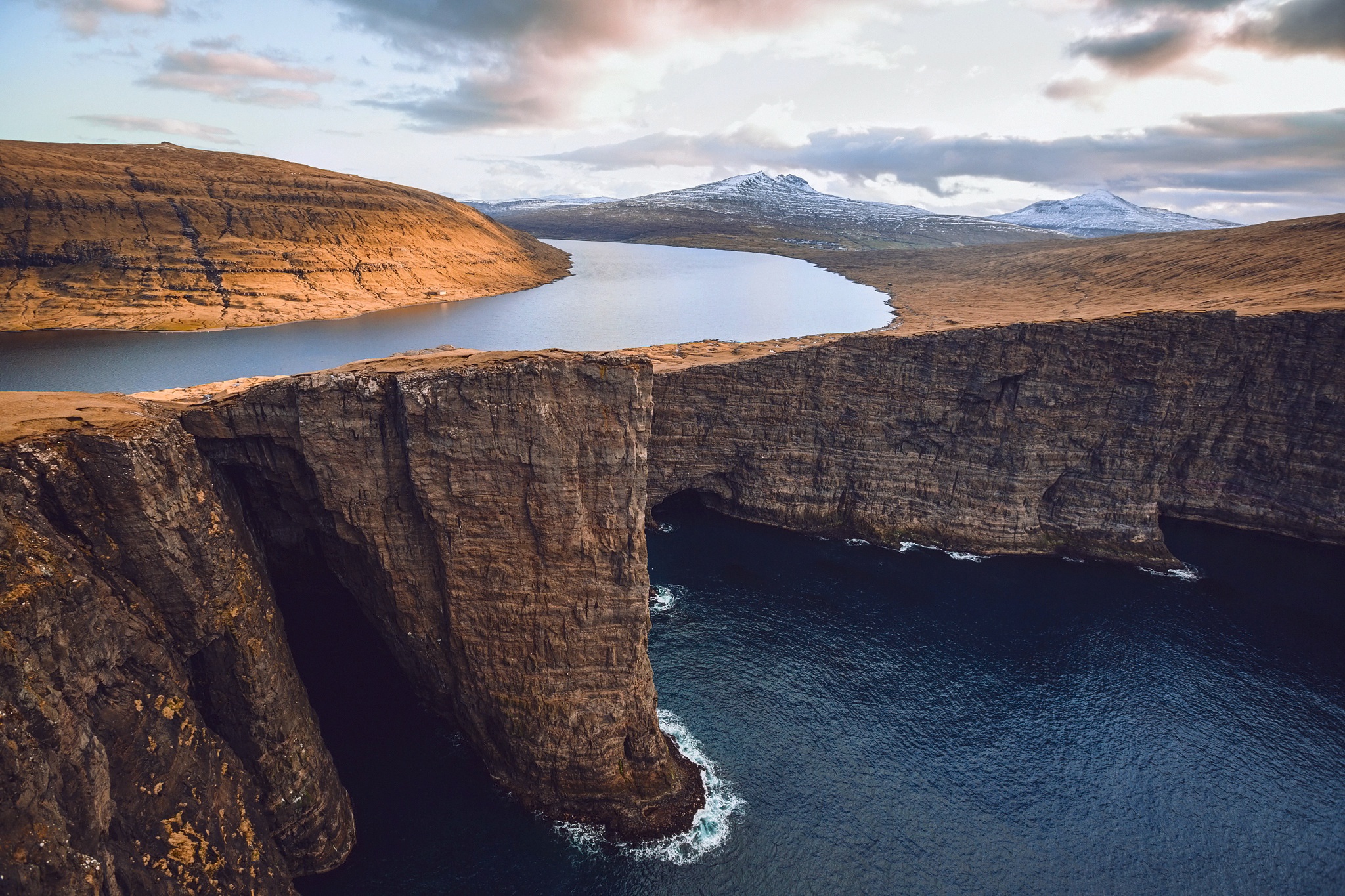 Laden Sie das Landschaft, Natur, See, Küste, Klippe, Erde/natur-Bild kostenlos auf Ihren PC-Desktop herunter