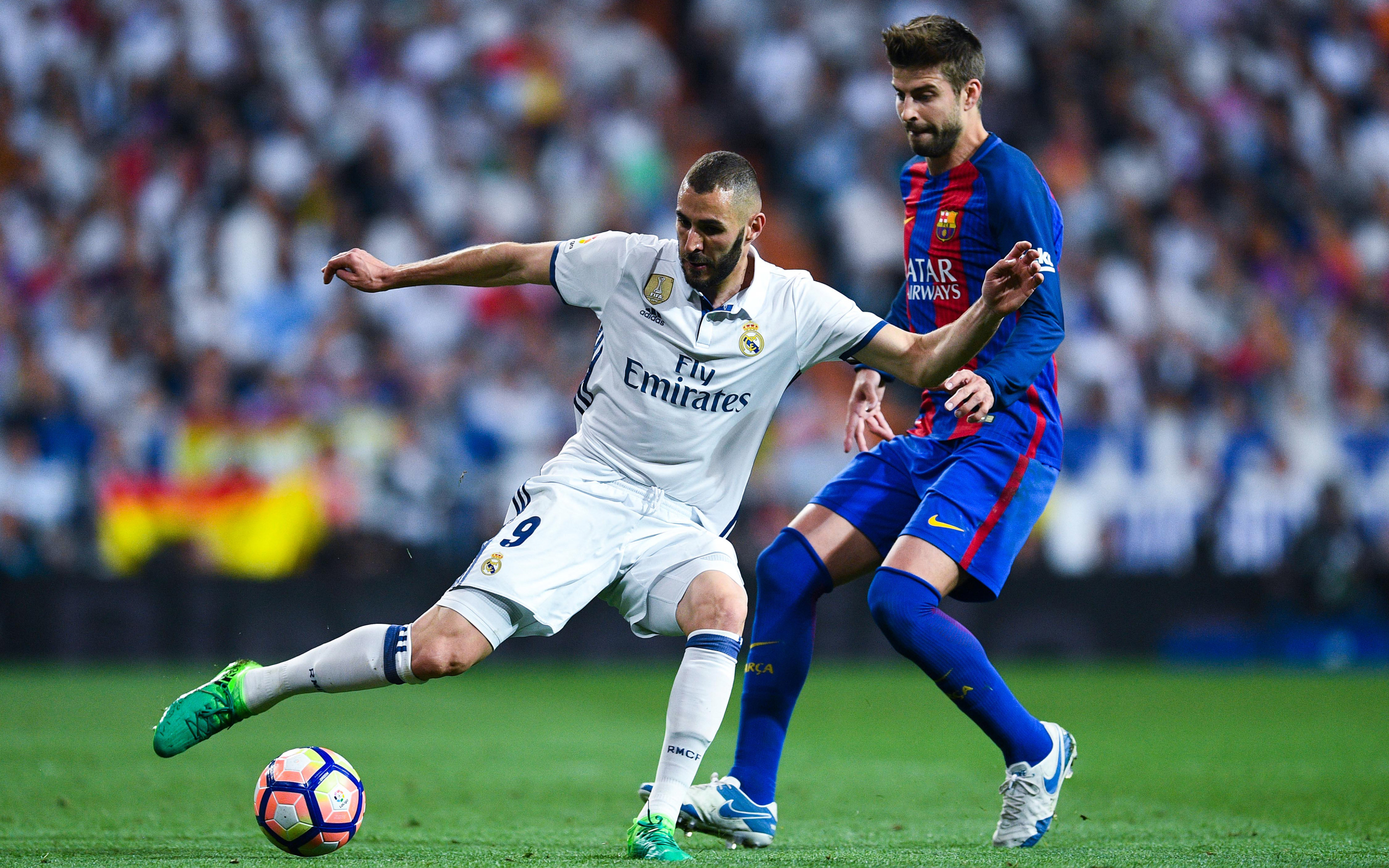 Download mobile wallpaper Sports, Soccer, Fc Barcelona, Real Madrid C F, Gerard Pique, Karim Benzema for free.