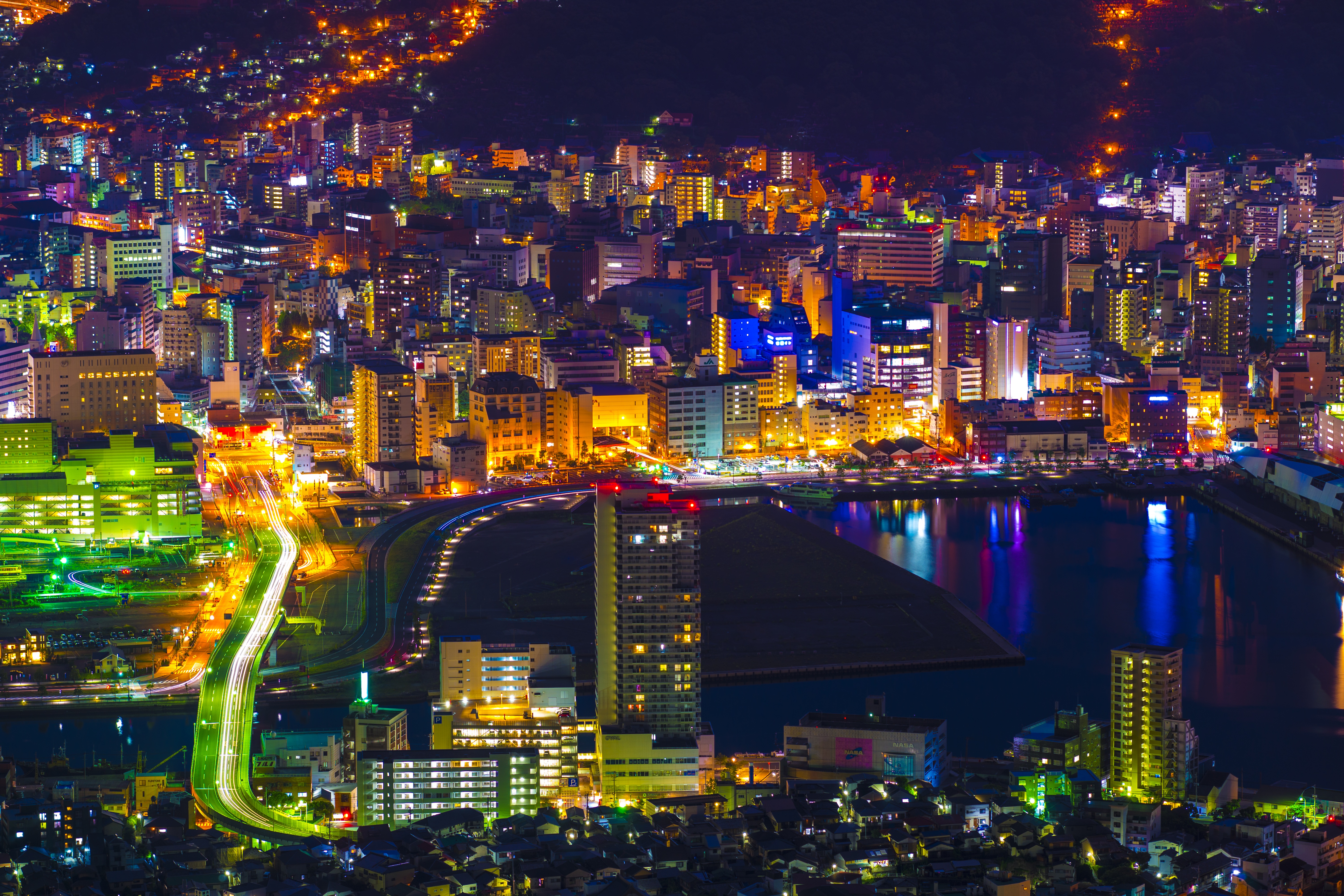 Скачать картинку Вид Сверху, Огни Города, Города, Ночной Город, Япония в телефон бесплатно.