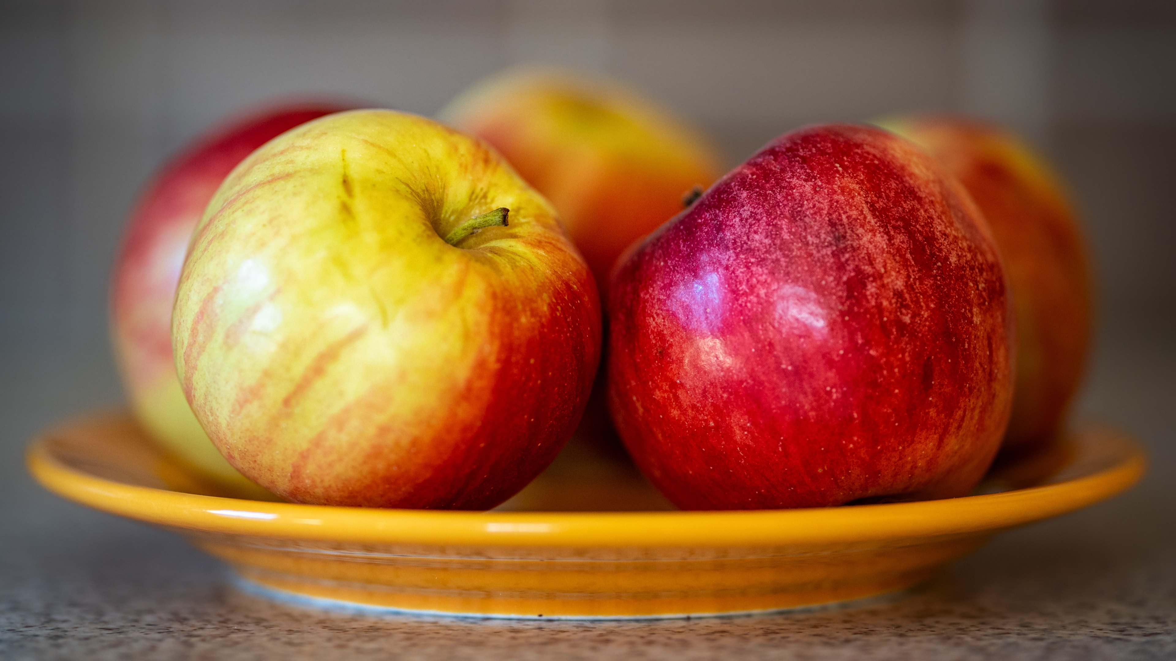 Download mobile wallpaper Fruits, Food, Apple, Close Up, Fruit for free.