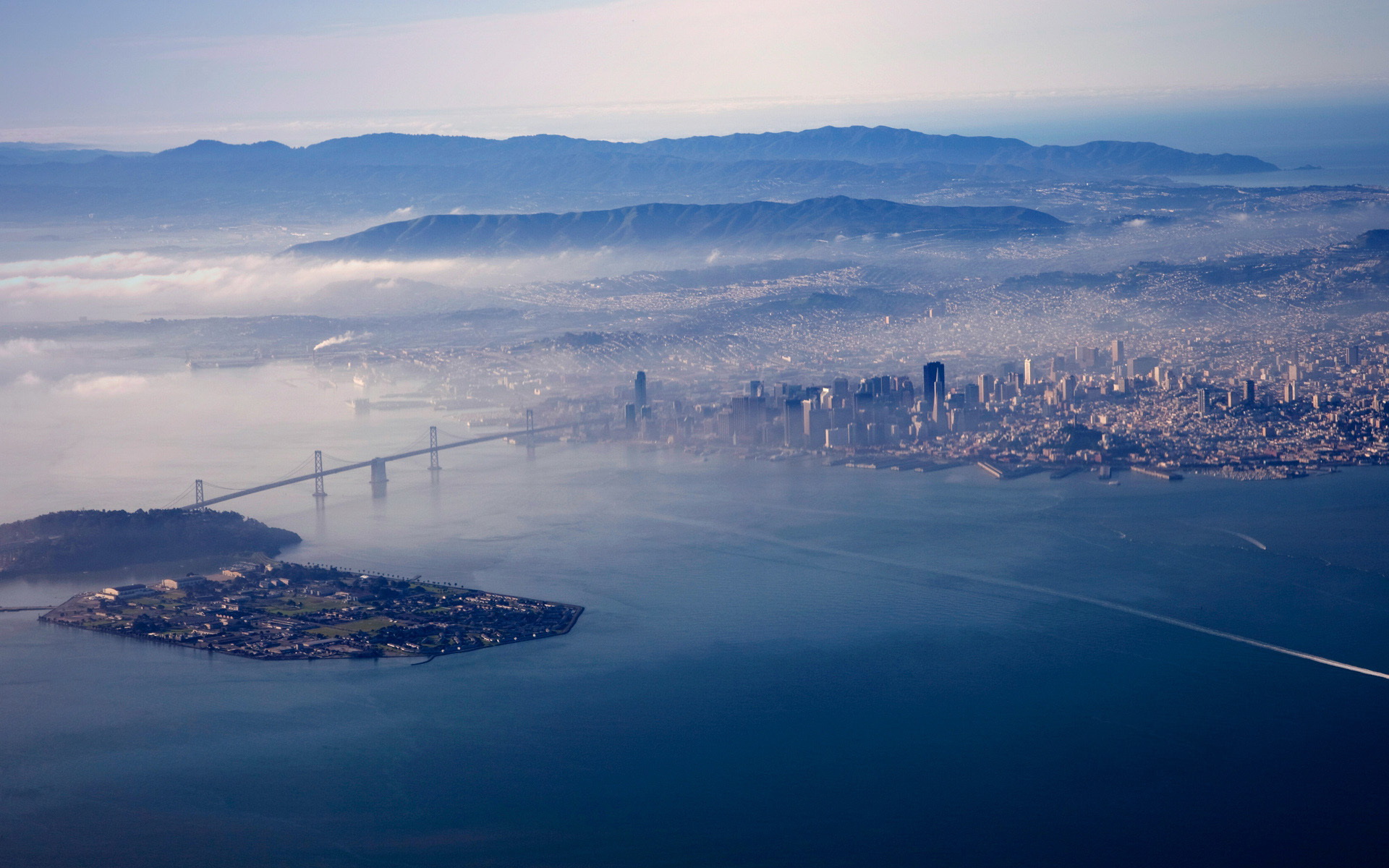 Скачать обои бесплатно Города, Город, Сан Франциско, Сделано Человеком, Мост Между Сан Франциско И Оклендом, Остров Сокровищ картинка на рабочий стол ПК