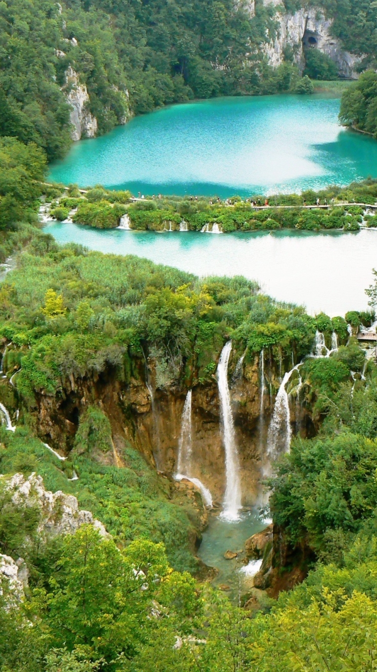 無料モバイル壁紙滝, 森, 地球, クロアチア, プリトヴィツェ湖群国立公園をダウンロードします。