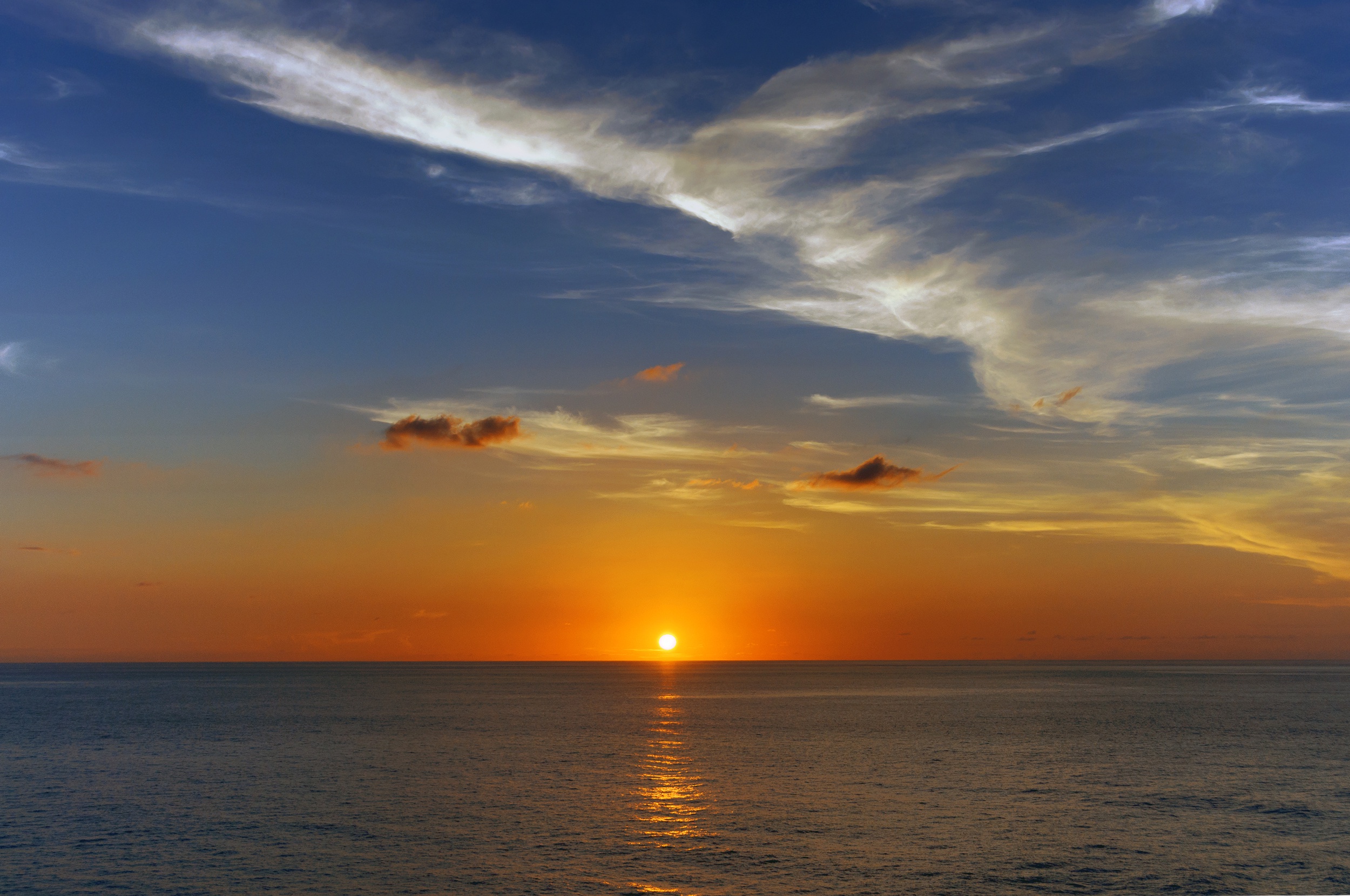 Descarga gratuita de fondo de pantalla para móvil de Naturaleza, Cielo, Amanecer, Horizonte, Océano, Tierra/naturaleza.