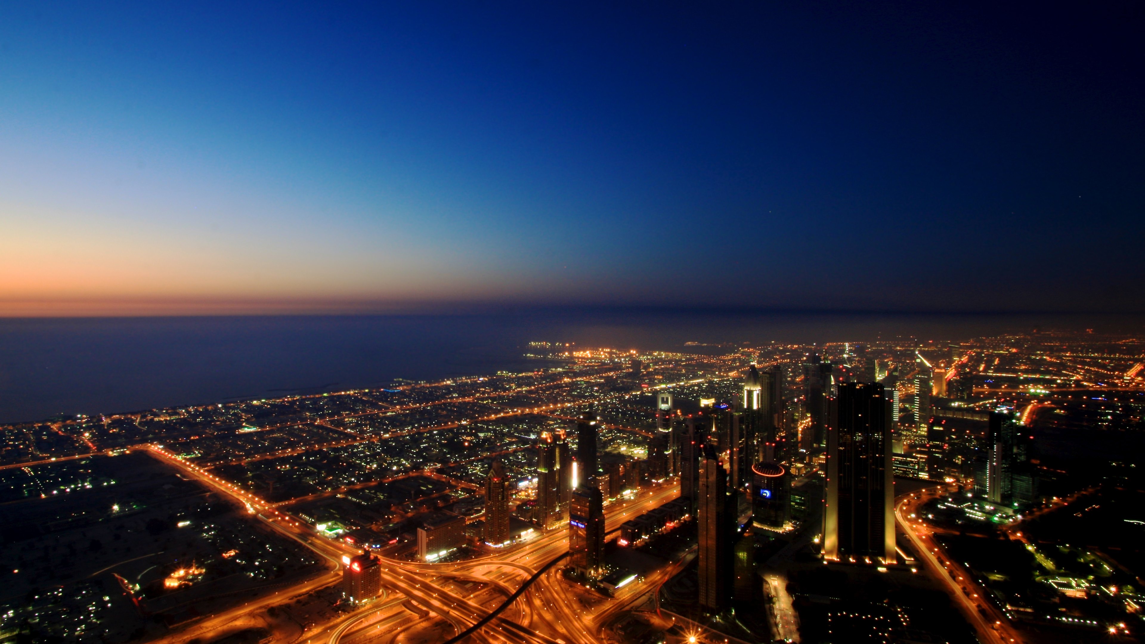 Скачать картинку Дубай, Города, Сделано Человеком, Ночь в телефон бесплатно.