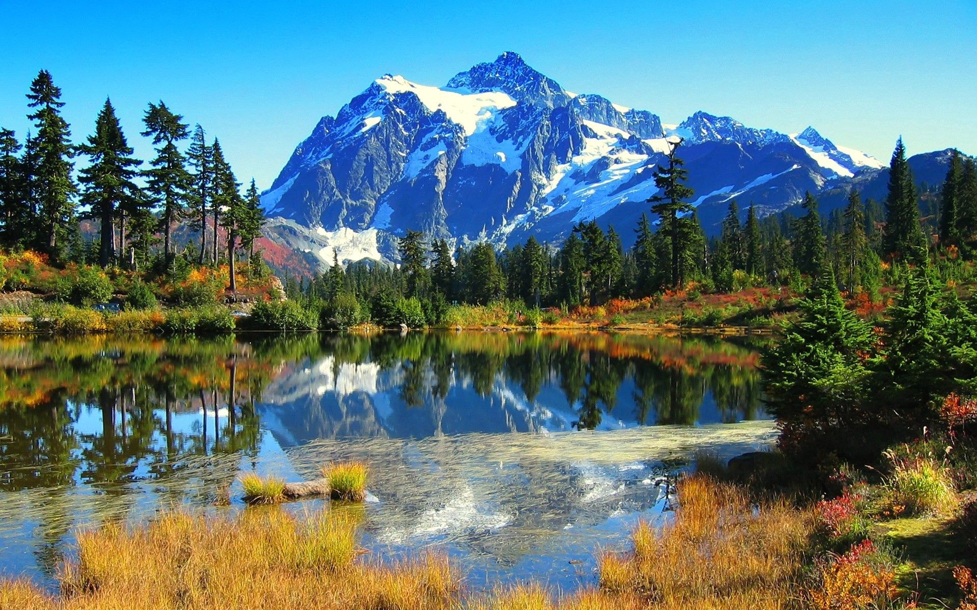 105743 télécharger l'image montagnes, nature, automne, lac, arbres, vase, tina - fonds d'écran et économiseurs d'écran gratuits