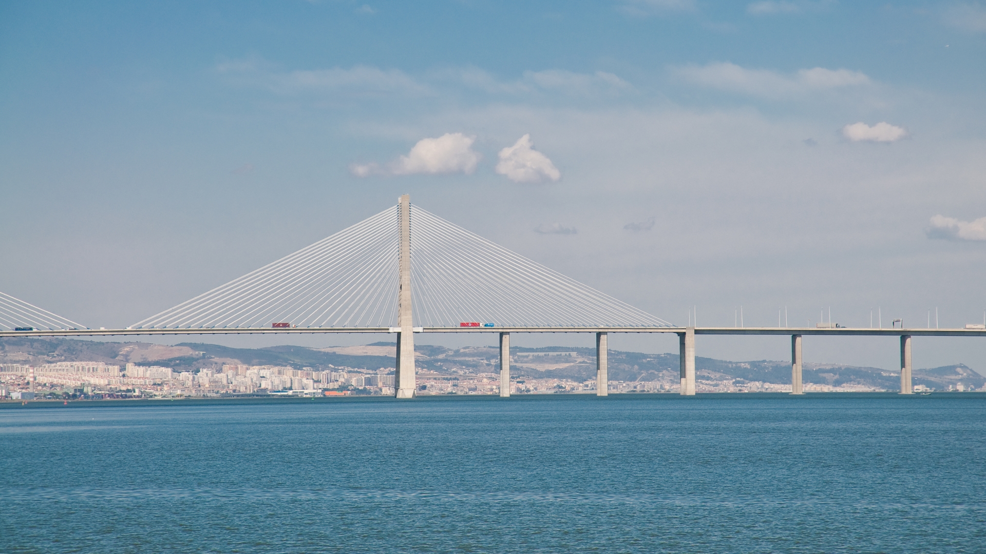 Téléchargez gratuitement l'image Des Ponts, Construction Humaine, Pont Vasco Da Gama sur le bureau de votre PC