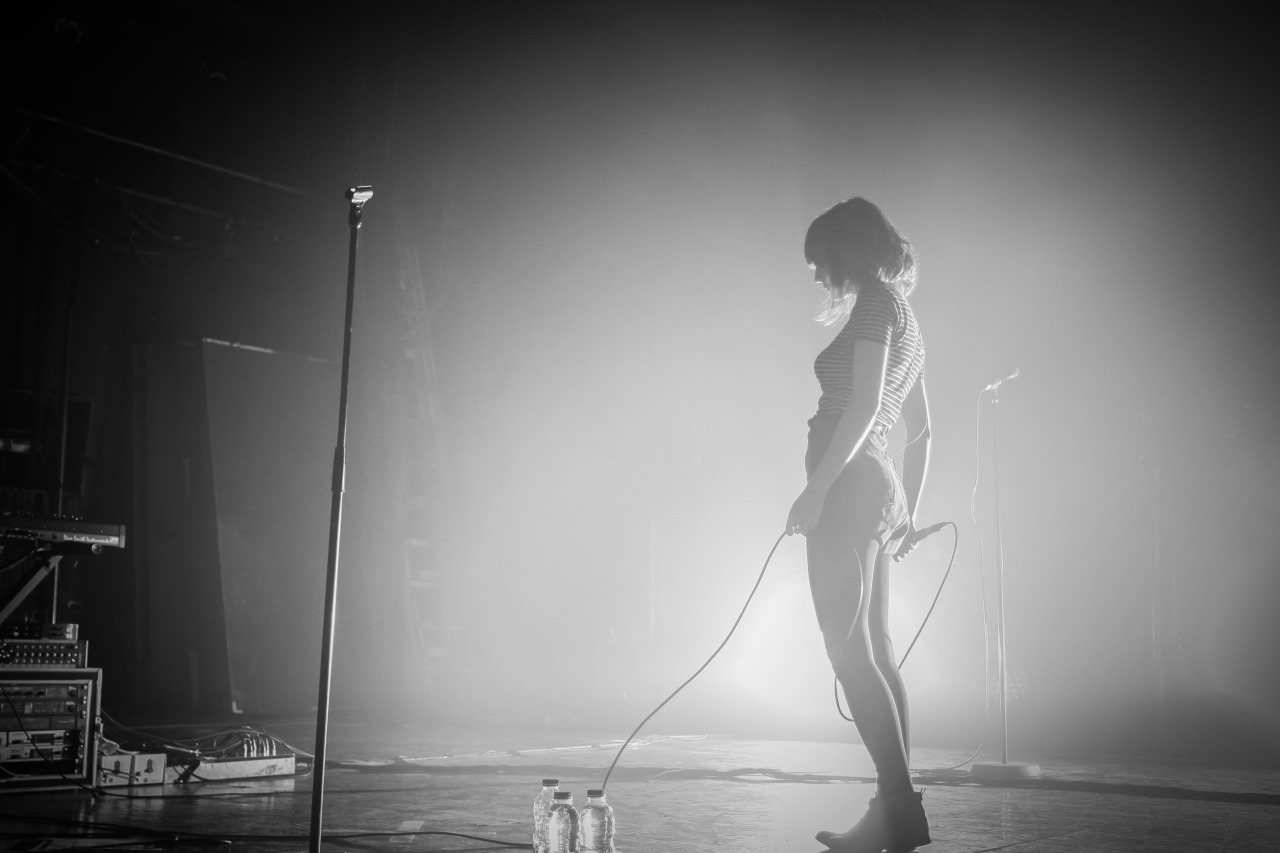 Meilleurs fonds d'écran Lauren Mayberry pour l'écran du téléphone