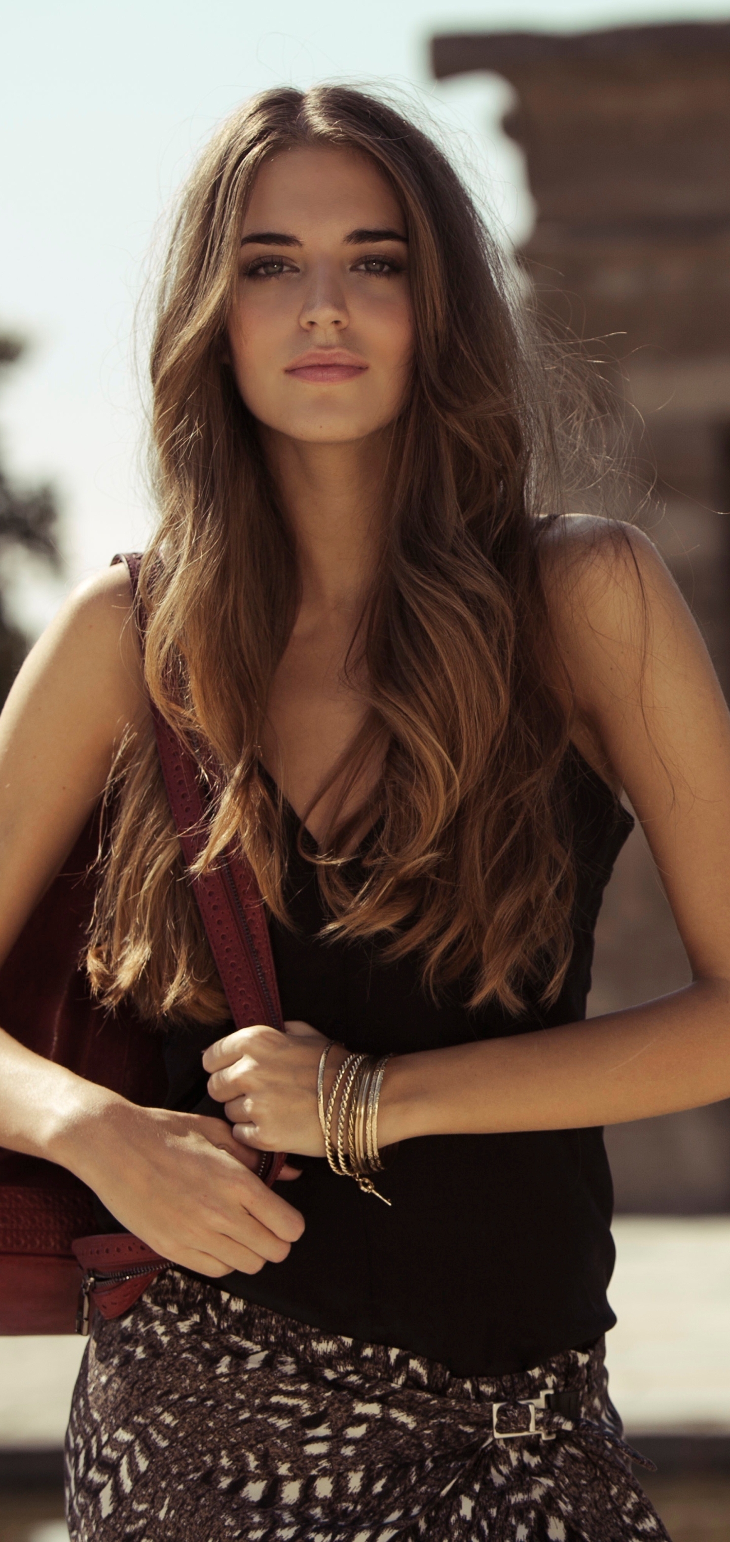 Download mobile wallpaper Women, Clara Alonso for free.