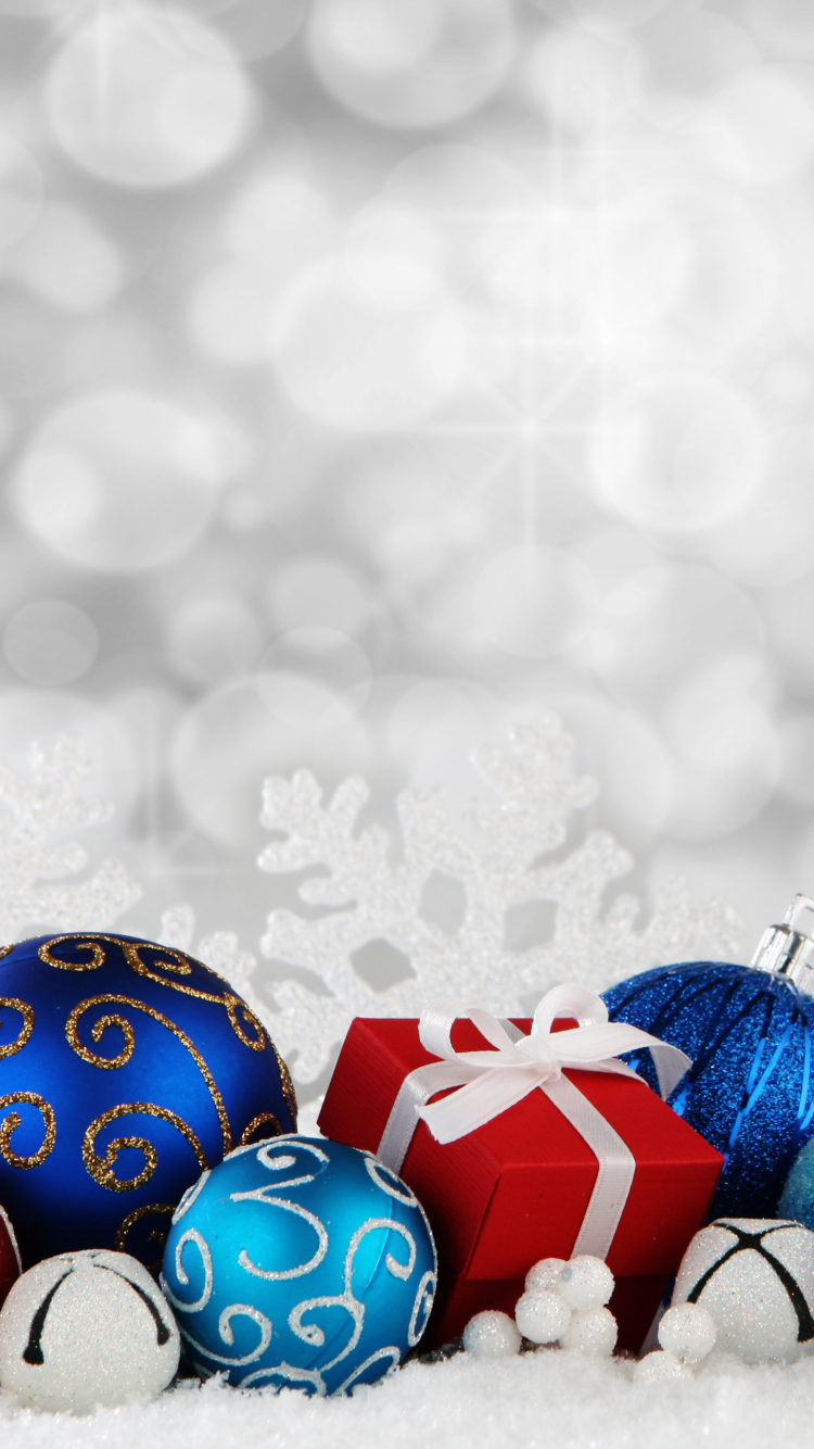 Download mobile wallpaper Christmas, Holiday, Bokeh, Christmas Ornaments for free.