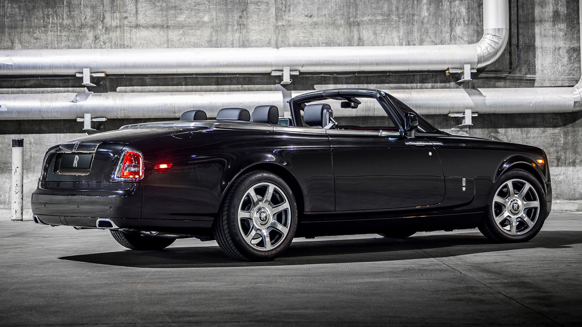 Die besten Rolls Royce Phantom Drophead Coupé Nighthawk-Hintergründe für den Telefonbildschirm