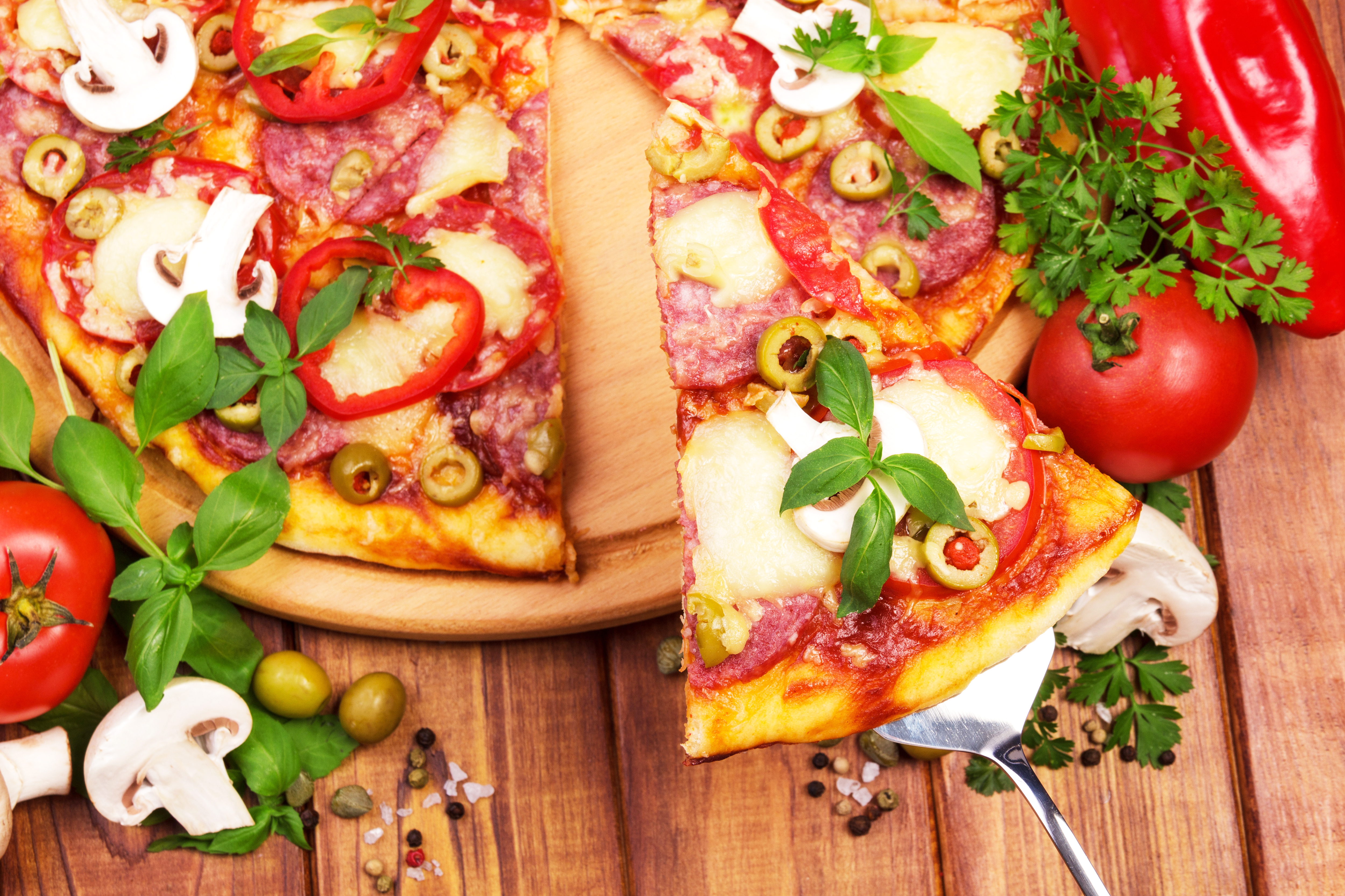 Download mobile wallpaper Food, Pizza for free.