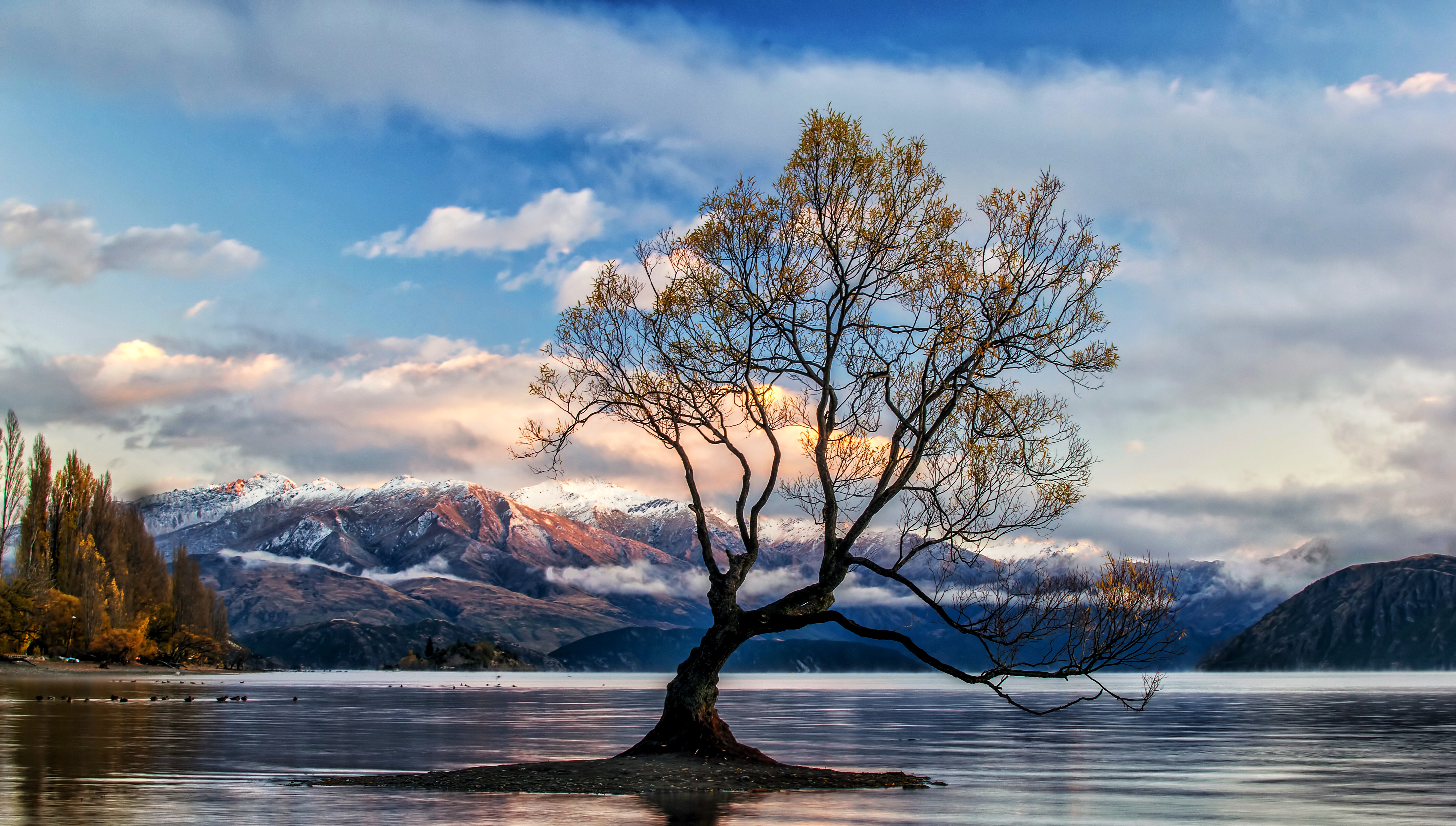 417078 télécharger le fond d'écran lac wānaka, automne, terre/nature, nuage, lac wanaka, paysage, montagne, nouvelle zélande, ciel, des lacs - économiseurs d'écran et images gratuitement