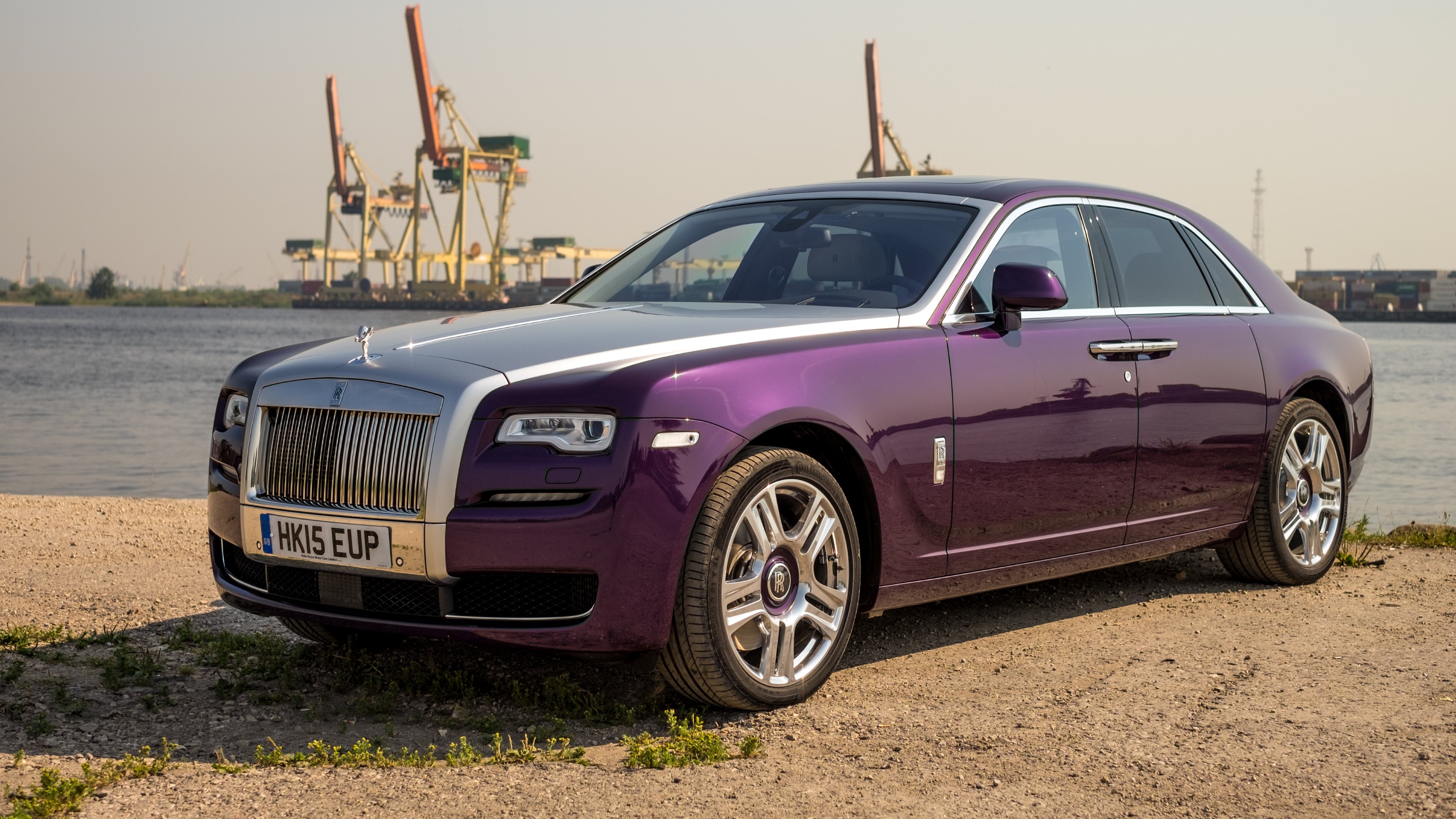 Los mejores fondos de pantalla de Rolls Royce para la pantalla del teléfono