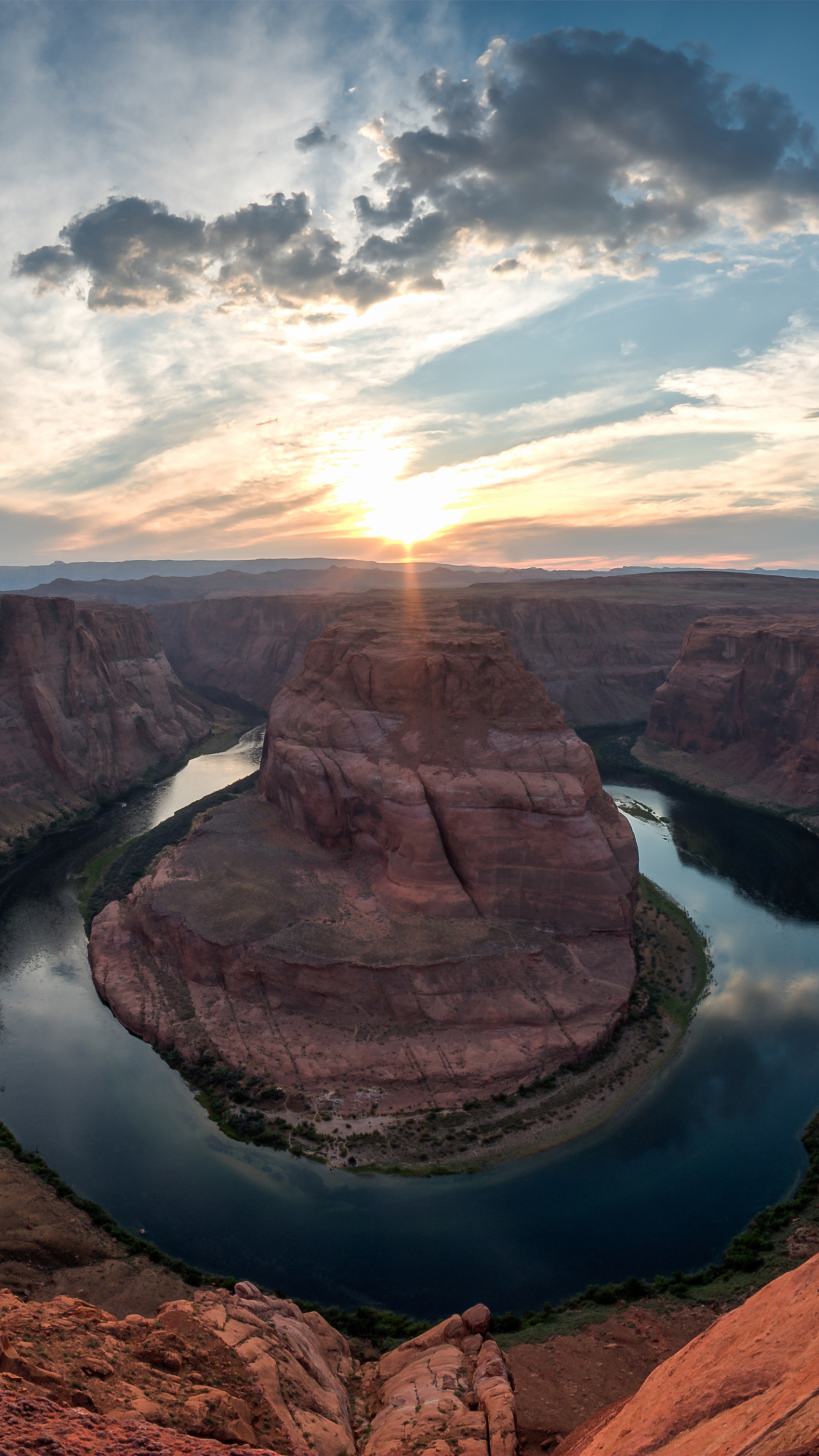 Download mobile wallpaper Landscape, Nature, Canyon, Sunrise, Earth, Canyons, River, Horseshoe Bend for free.