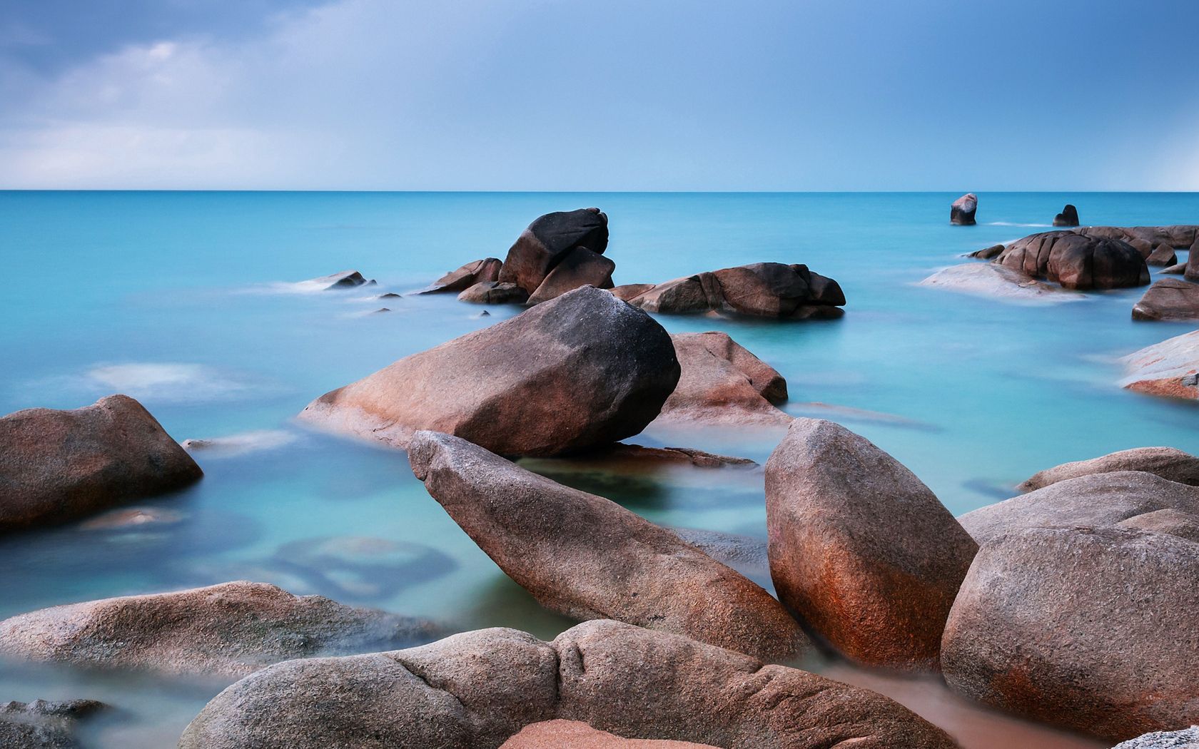 Free download wallpaper Nature, Water, Stones, Smooth, Surface, Sea on your PC desktop