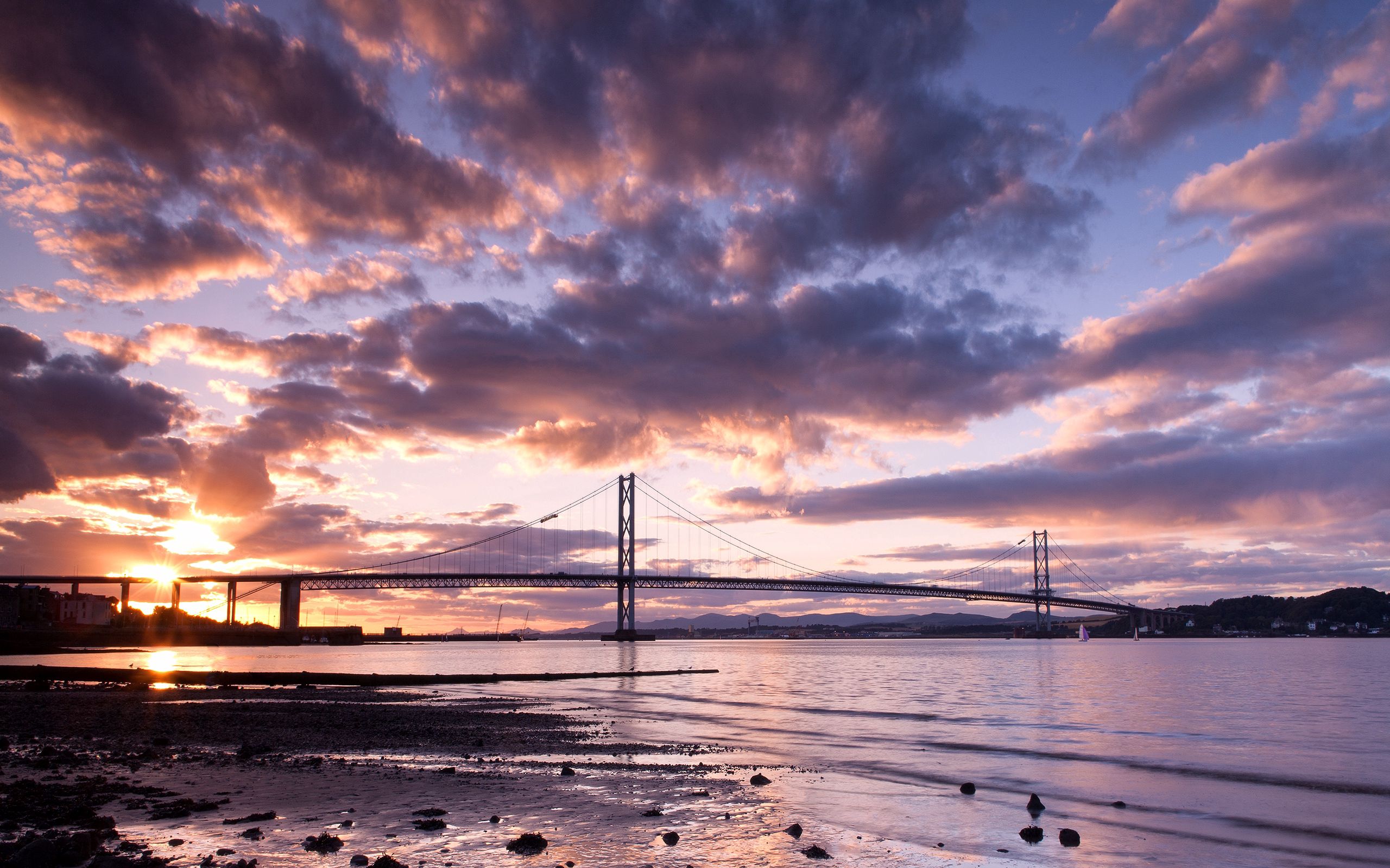 Скачать картинку Город, Мост, Города, Закат, Шотландия в телефон бесплатно.