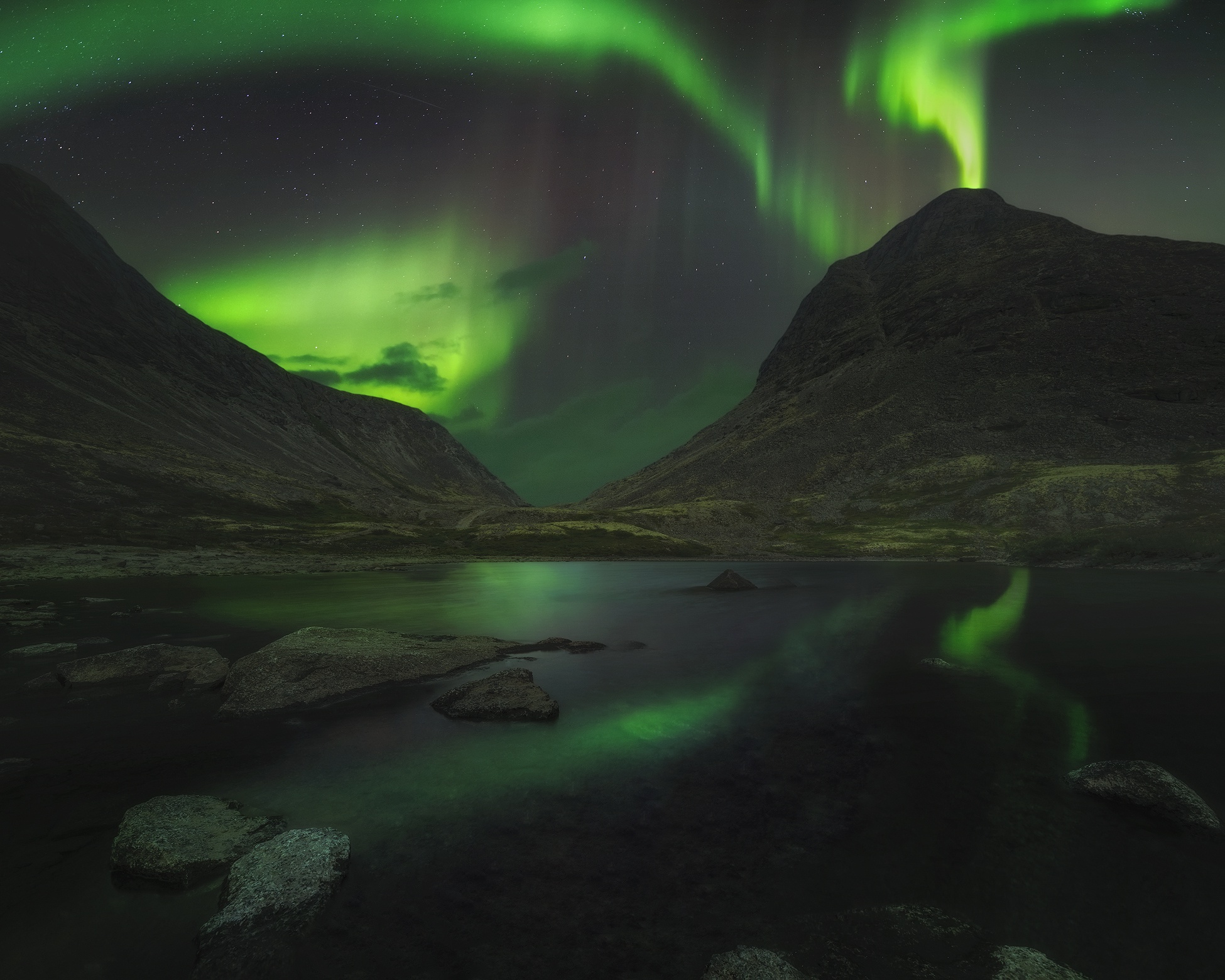 Descarga gratis la imagen Naturaleza, Noche, Aurora Boreal, Tierra/naturaleza en el escritorio de tu PC