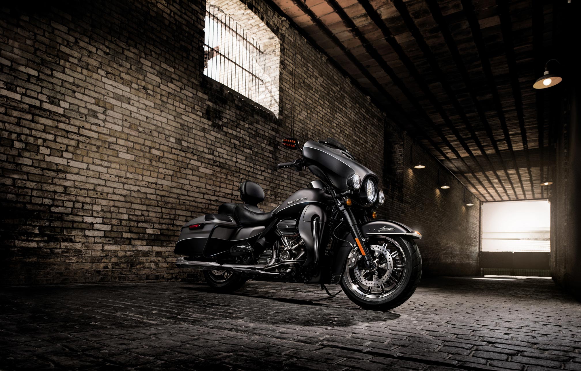 Завантажити шпалери Harley Davidson Ultra Limited на телефон безкоштовно