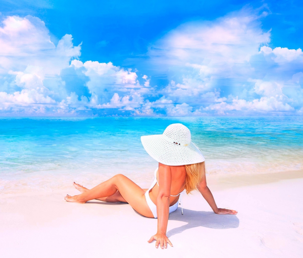 Download mobile wallpaper Beach, Horizon, Beautiful, Cloud, Hat, Women for free.