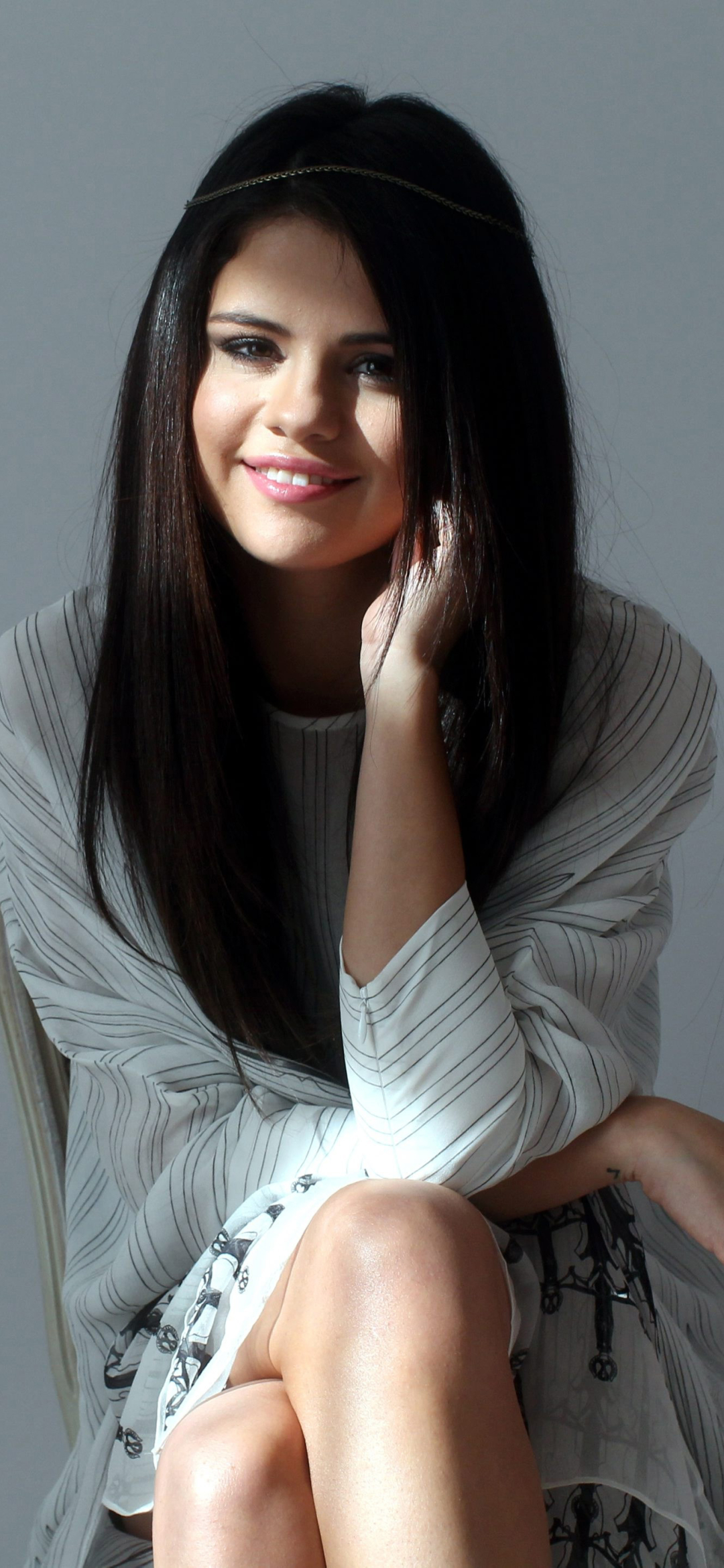 Download mobile wallpaper Music, Selena Gomez for free.