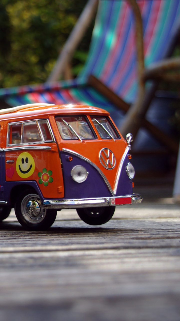 Download mobile wallpaper Volkswagen, Car, Toy, Van, Man Made for free.