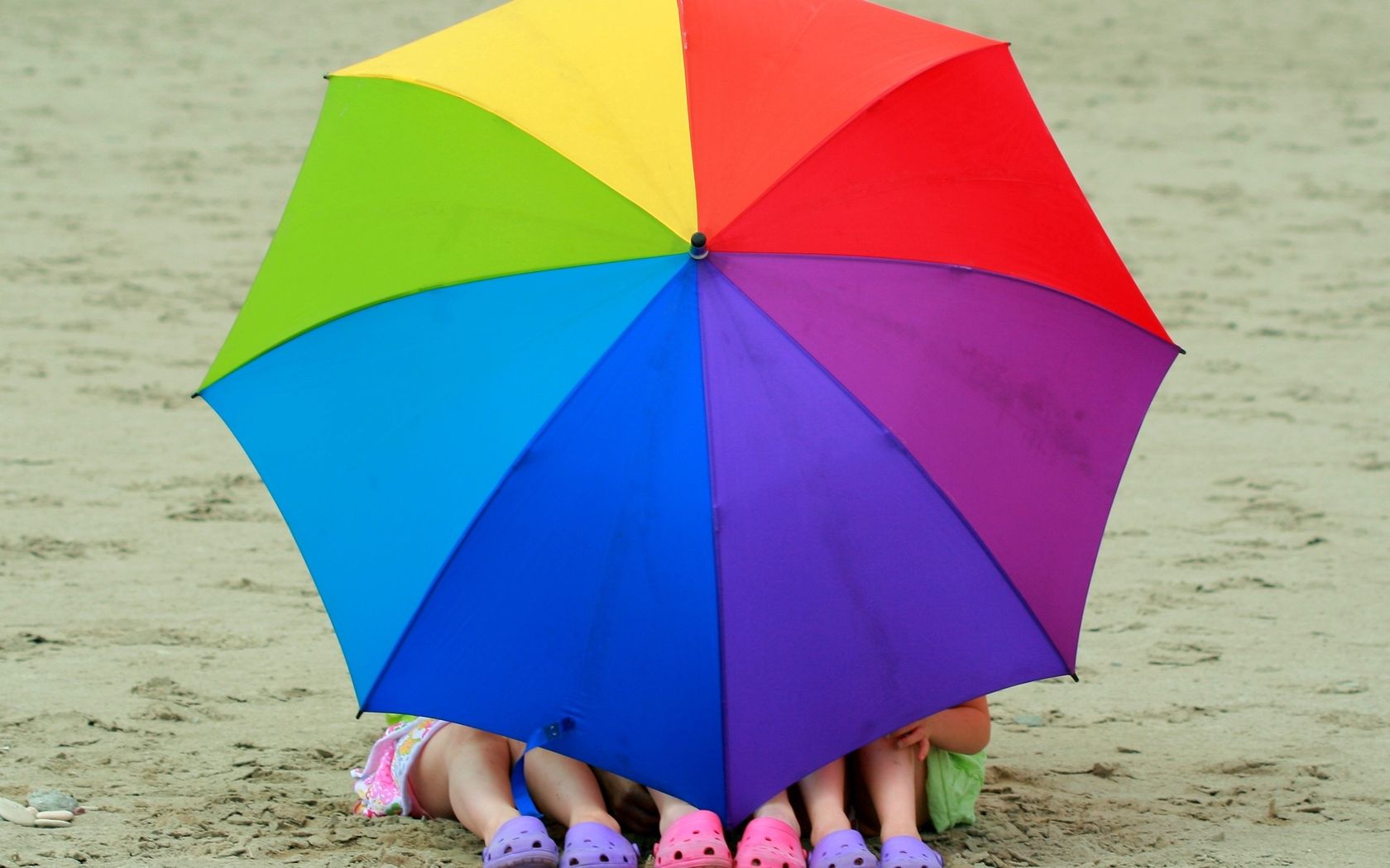 girls, nature, children, beach, summer, miscellanea, miscellaneous, legs, color, umbrella, mood, child, coloured, moods, footwear