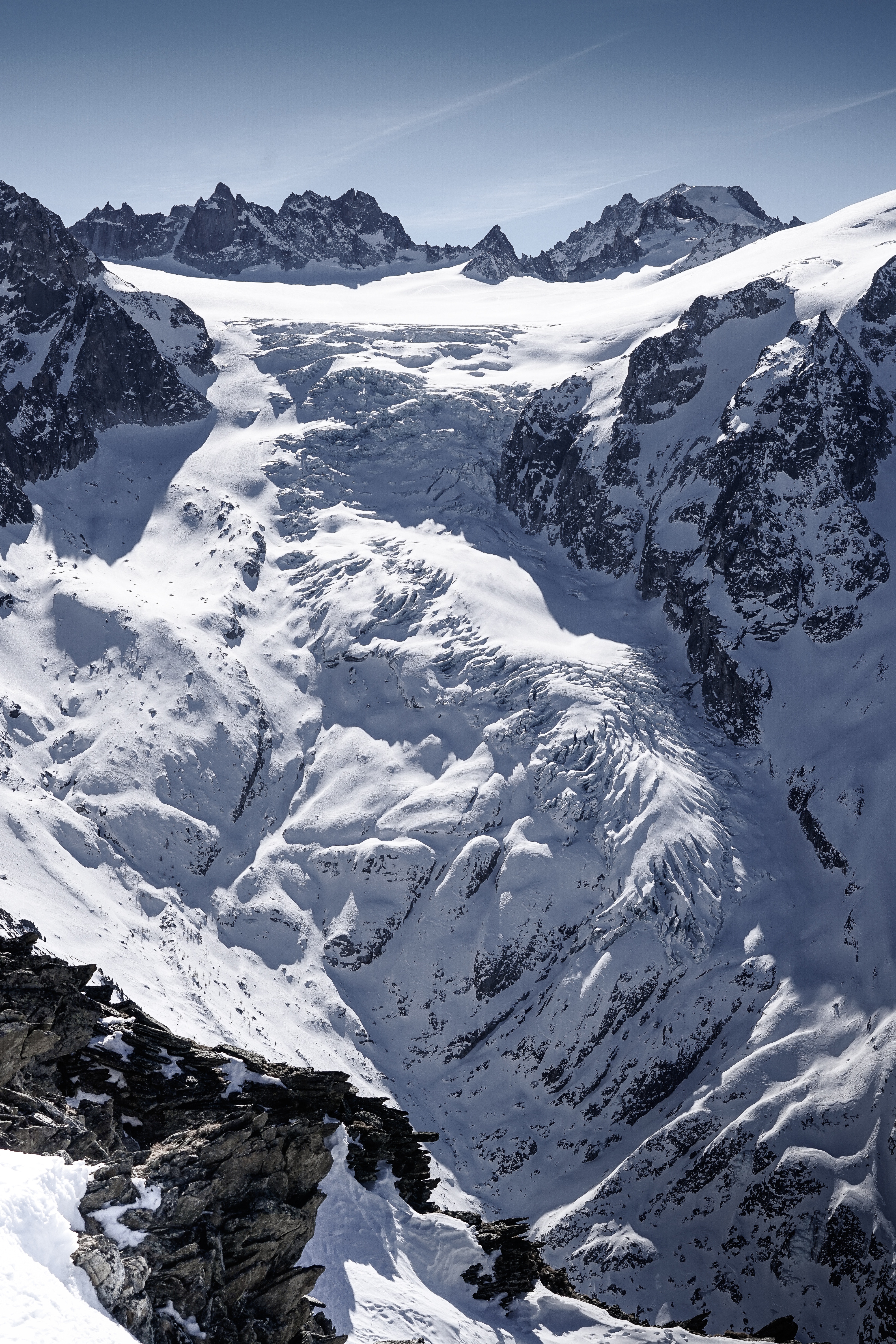 Download mobile wallpaper Slope, Mont Blanc, Snow, Rocks, Mountain, Nature, Switzerland for free.