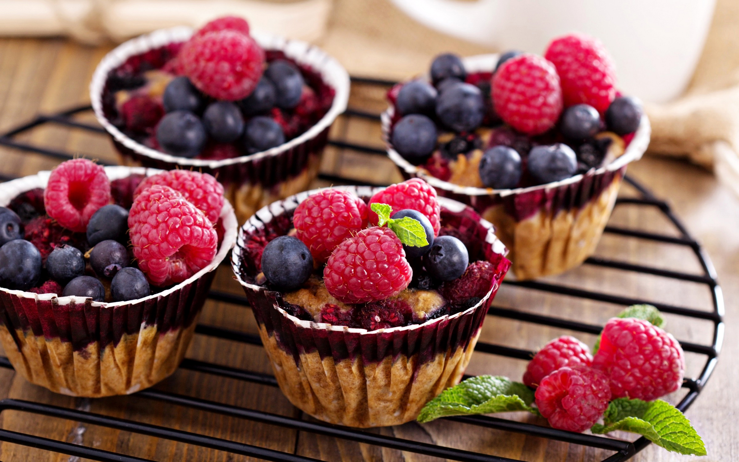 Free download wallpaper Food, Dessert, Blueberry, Raspberry, Berry, Fruit on your PC desktop