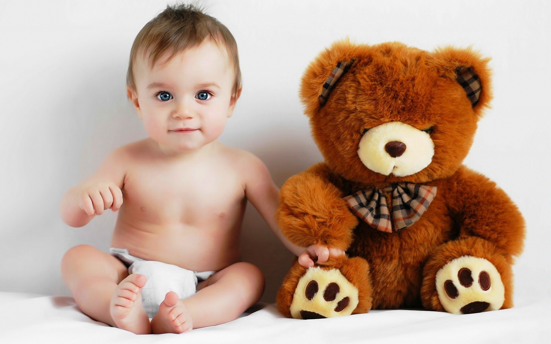 248105 Hintergrundbild herunterladen kind, fotografie, baby, bär, süß, teddybär - Bildschirmschoner und Bilder kostenlos