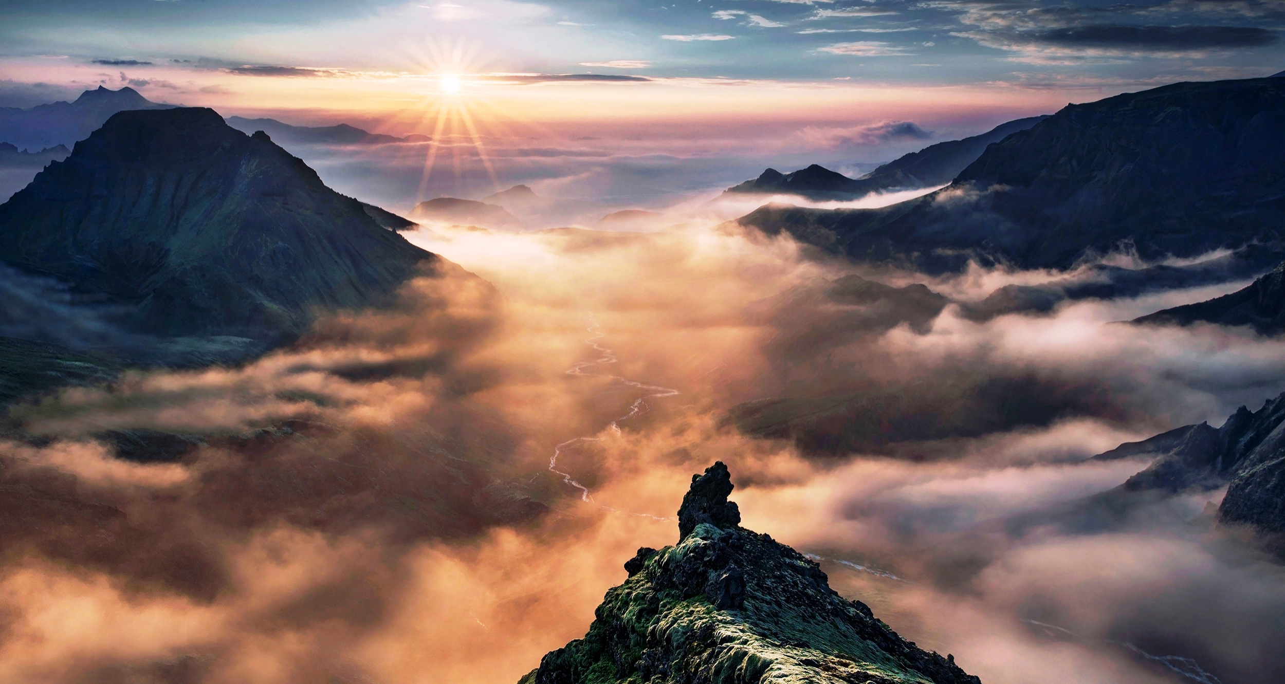 Free download wallpaper Landscape, Sunset, Horizon, Mountain, Fog, Earth, Cloud on your PC desktop