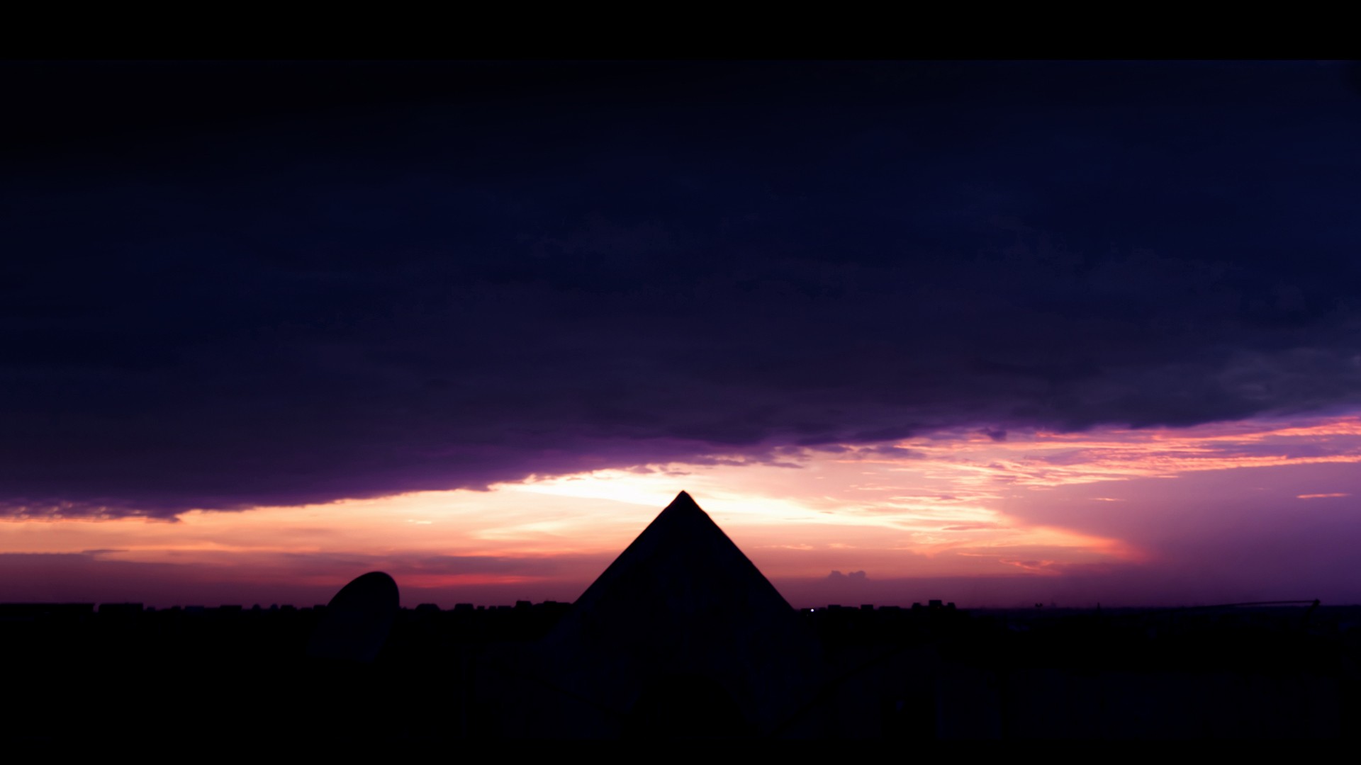 Скачать картинку Пирамида, Сделано Человеком в телефон бесплатно.