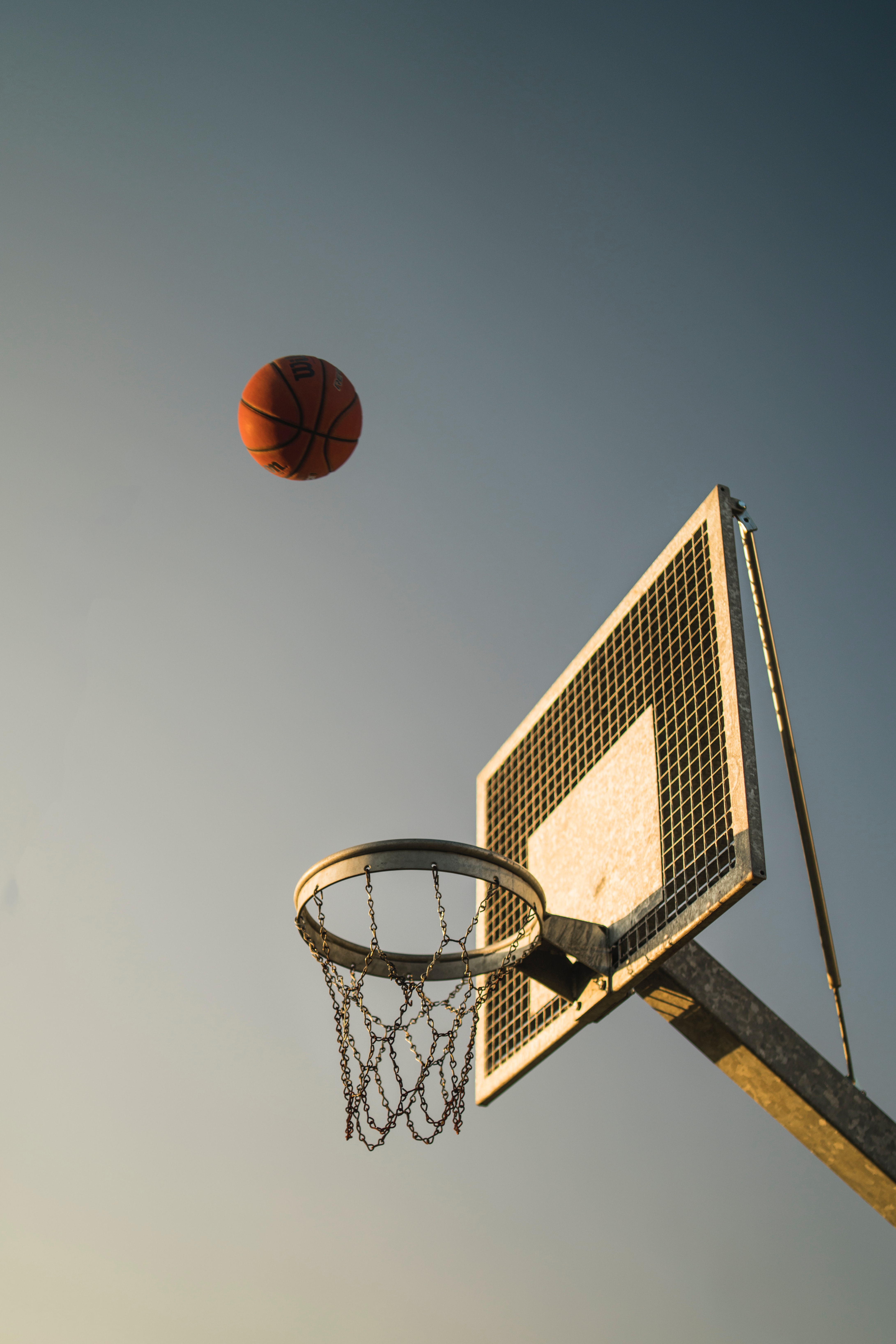 Die besten Basketballkorb-Hintergründe für den Telefonbildschirm