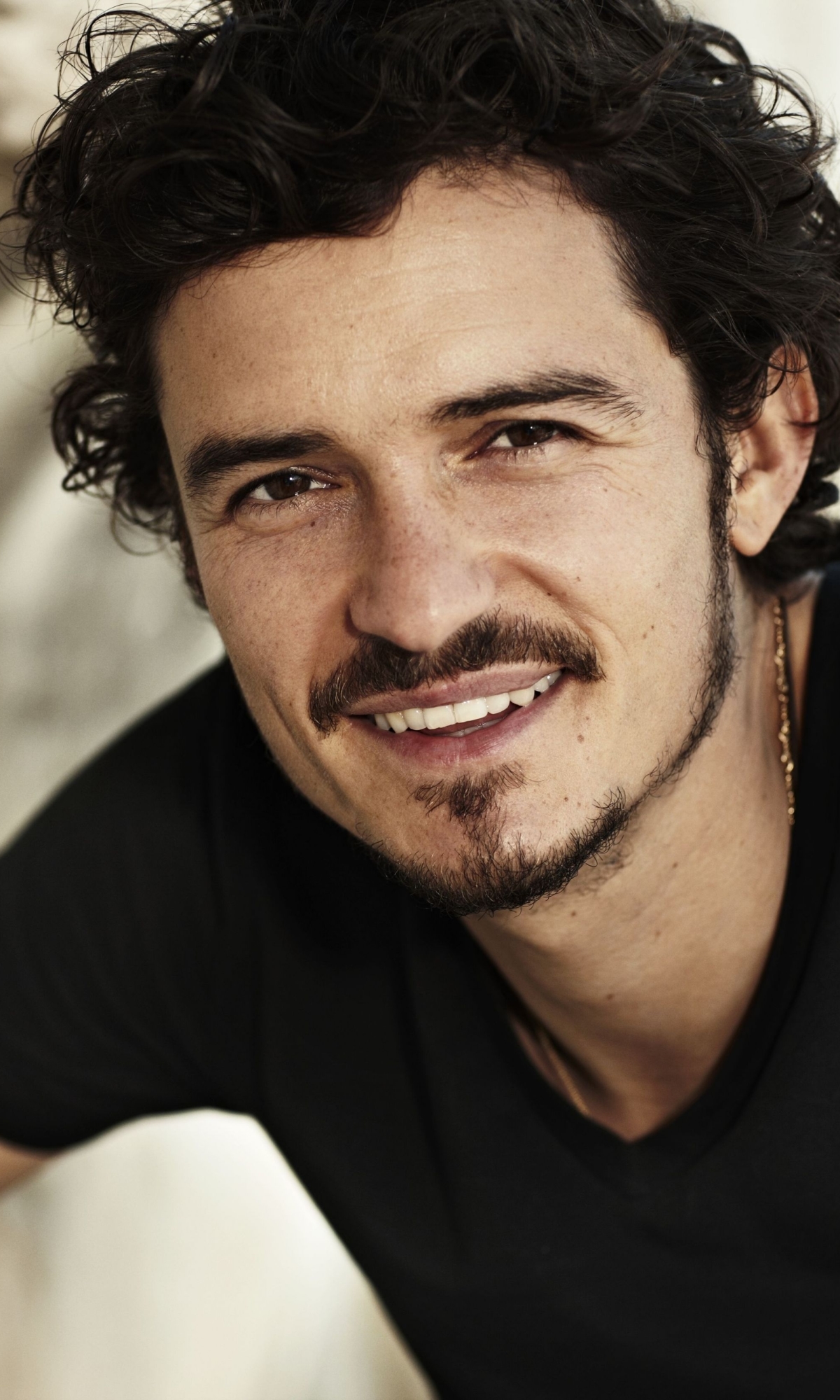 Download mobile wallpaper Orlando Bloom, Celebrity for free.