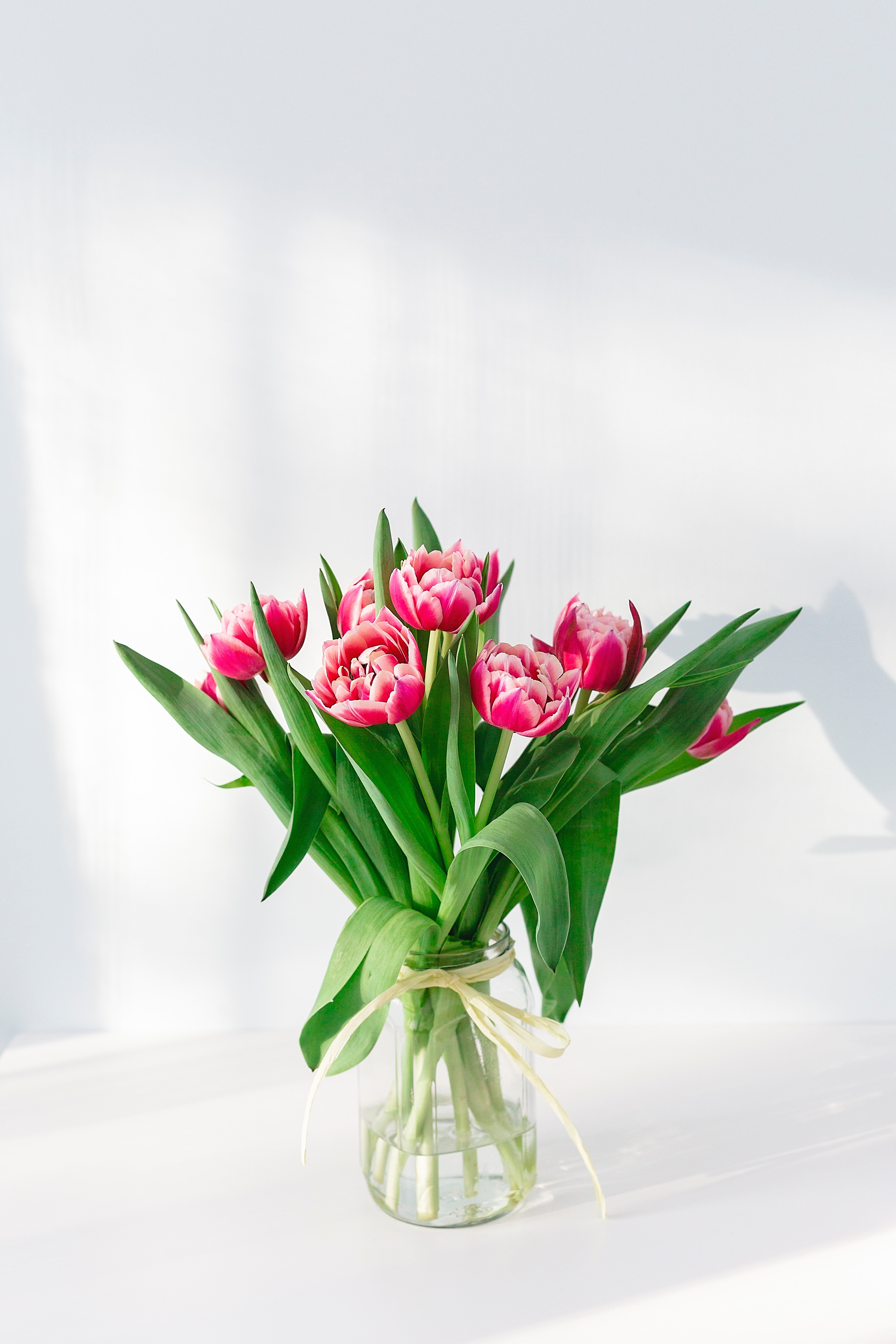 96188 скачать обои ваза, тюльпаны, цветы, букет, розовый - заставки и картинки бесплатно