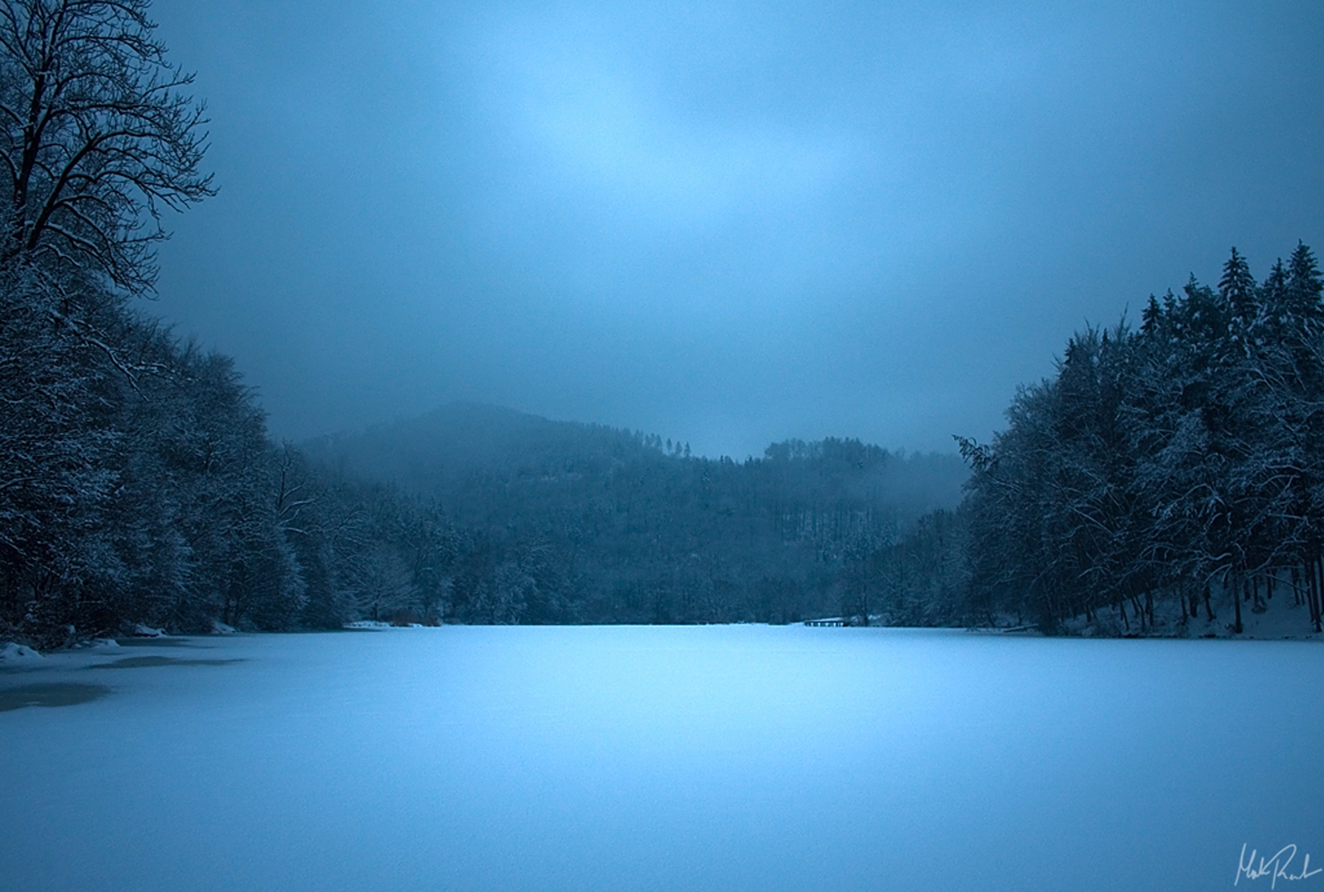 Download mobile wallpaper Frozen, Lake, Ice, Nature, Night, Surface for free.