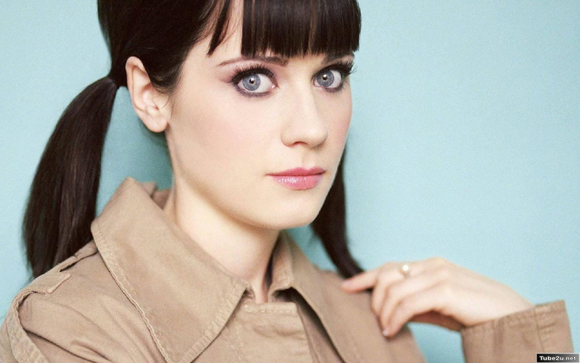 Download mobile wallpaper Celebrity, Zooey Deschanel for free.