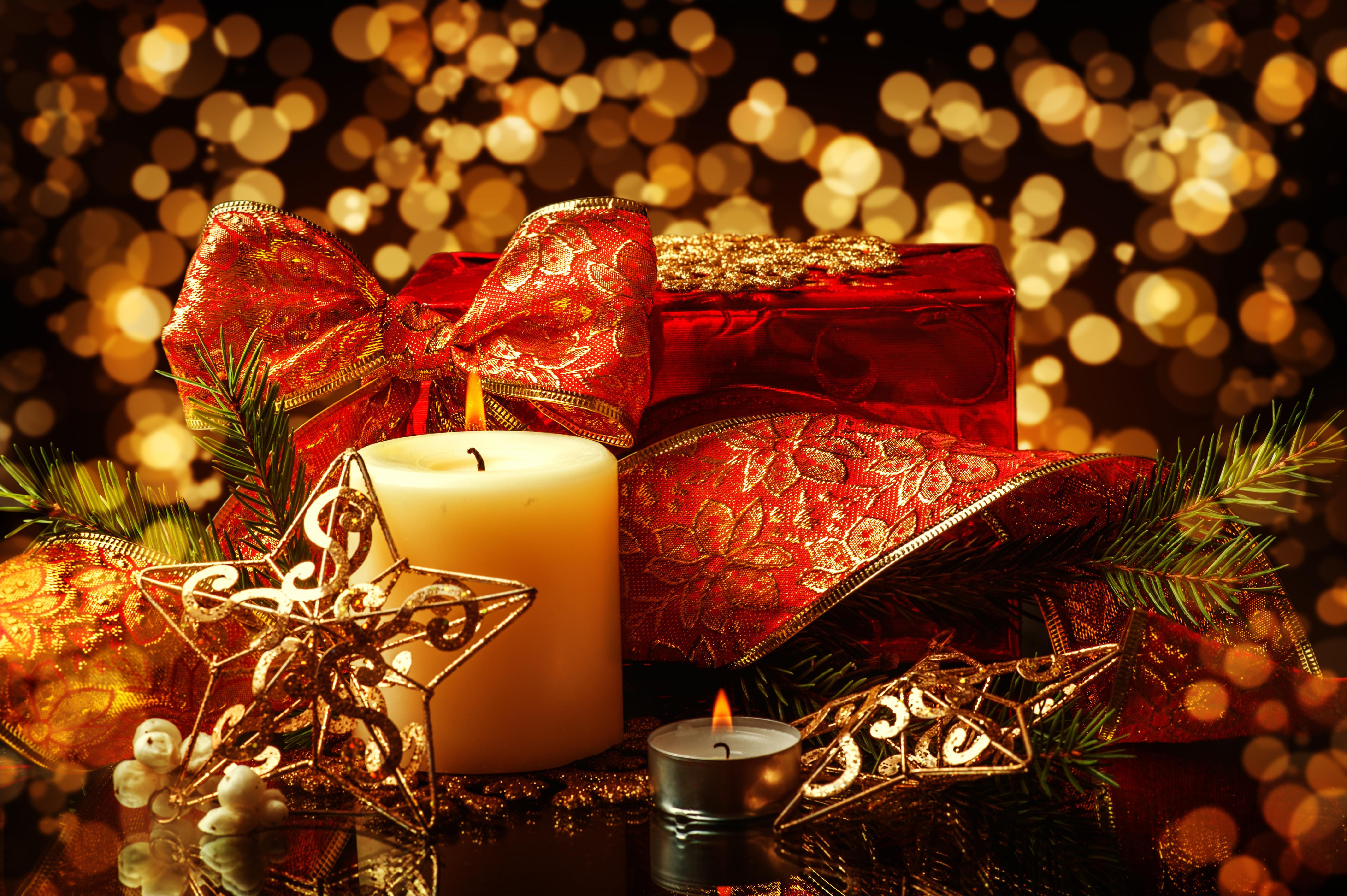 Laden Sie das Feiertage, Weihnachten, Geschenk, Weihnachtsschmuck, Bokeh, Kerze, Schleife-Bild kostenlos auf Ihren PC-Desktop herunter