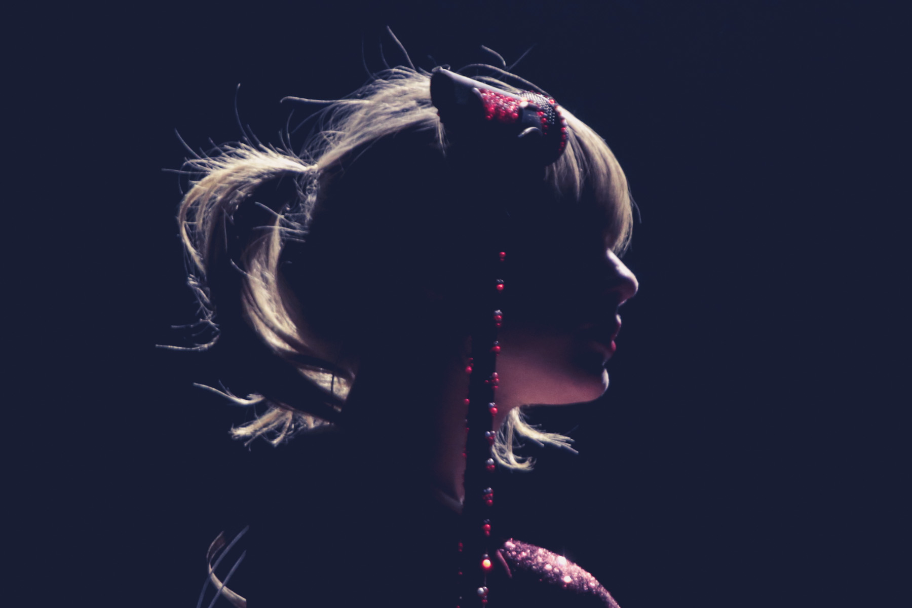 Download mobile wallpaper Music, Taylor Swift for free.